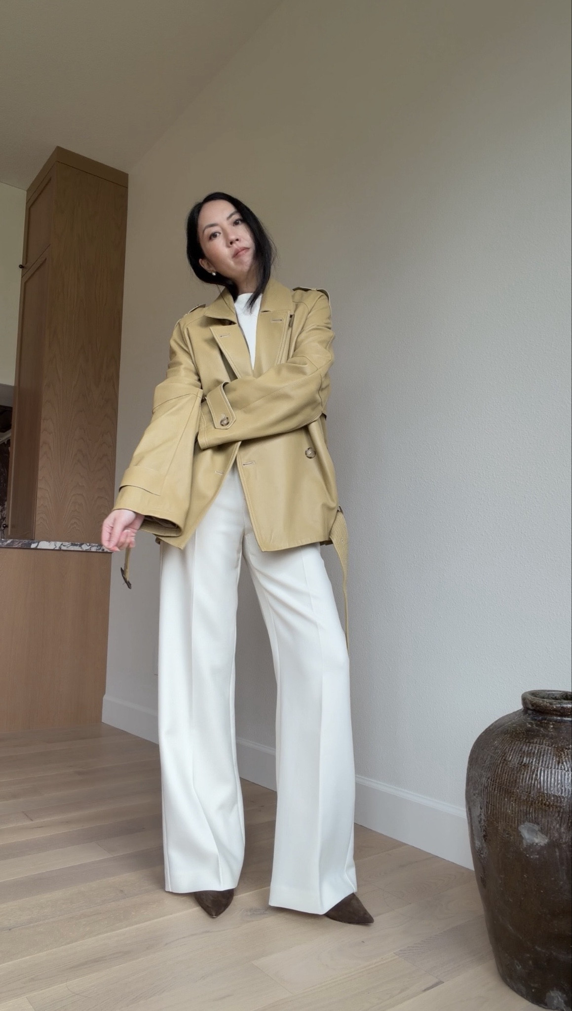 Styling my new cropped trench coat 

#winteroutfit
#wintercoat
#classicstyle
#winterstyle
#officeoutfit

#LTKgrwm #LTKSeasonal #LTKootd