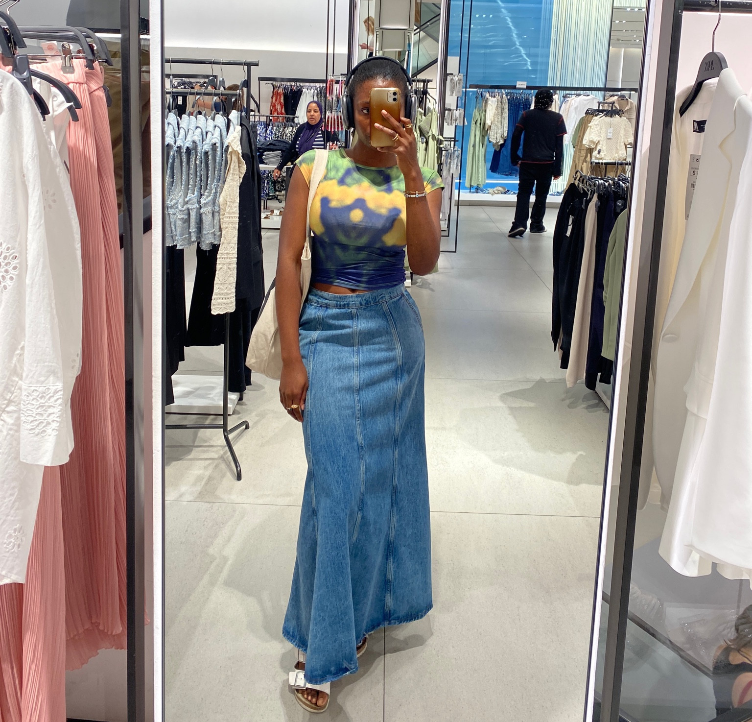 Love a maxi denim skirt 💙 #denimskirt #denimmaxiskirt #zara #hm #topshop #asos

#LTKFind