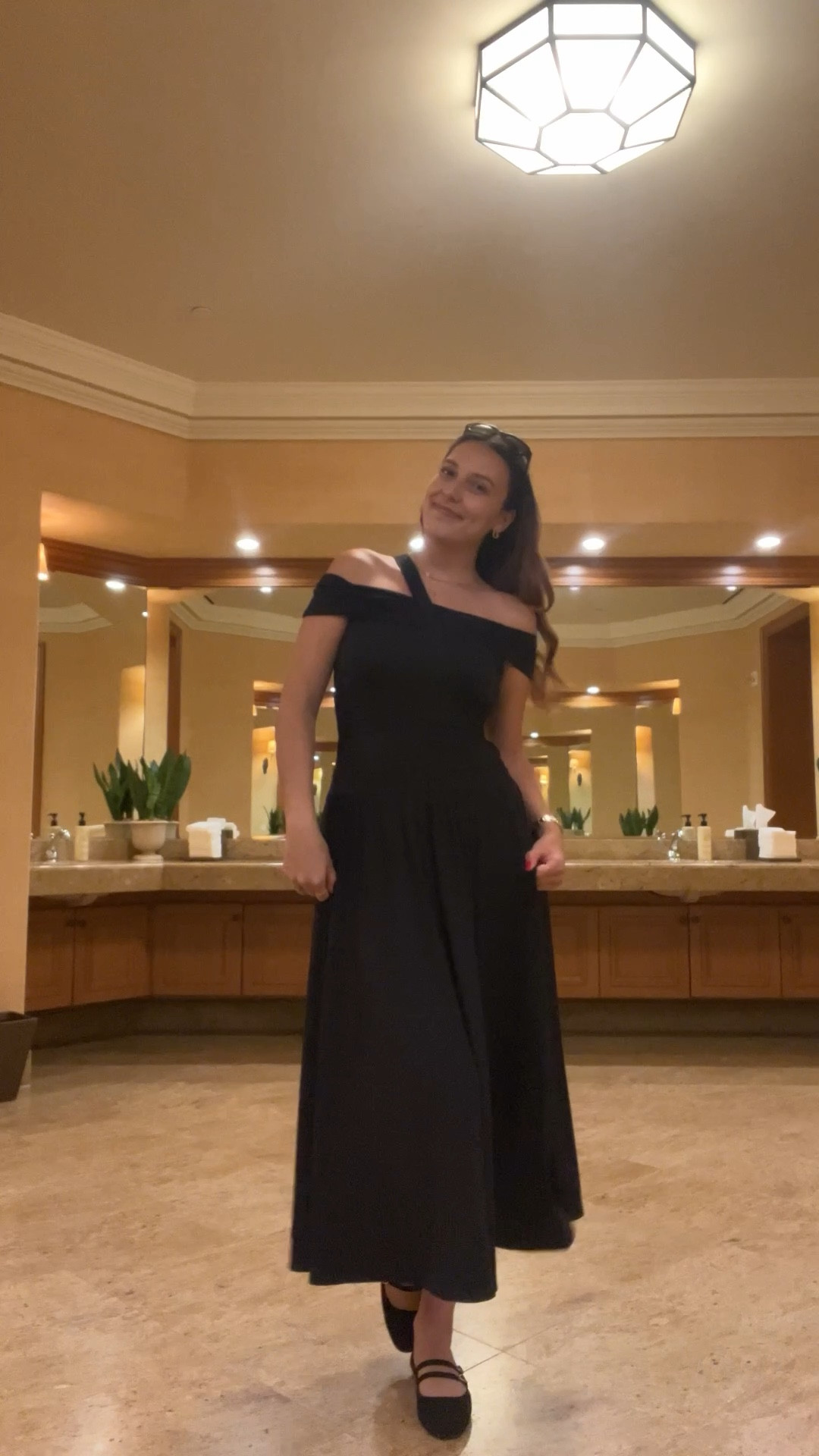 a lil fancier wedding vendor fit check

#LTKStyleTip #LTKWorkwear #LTKShoeCrush