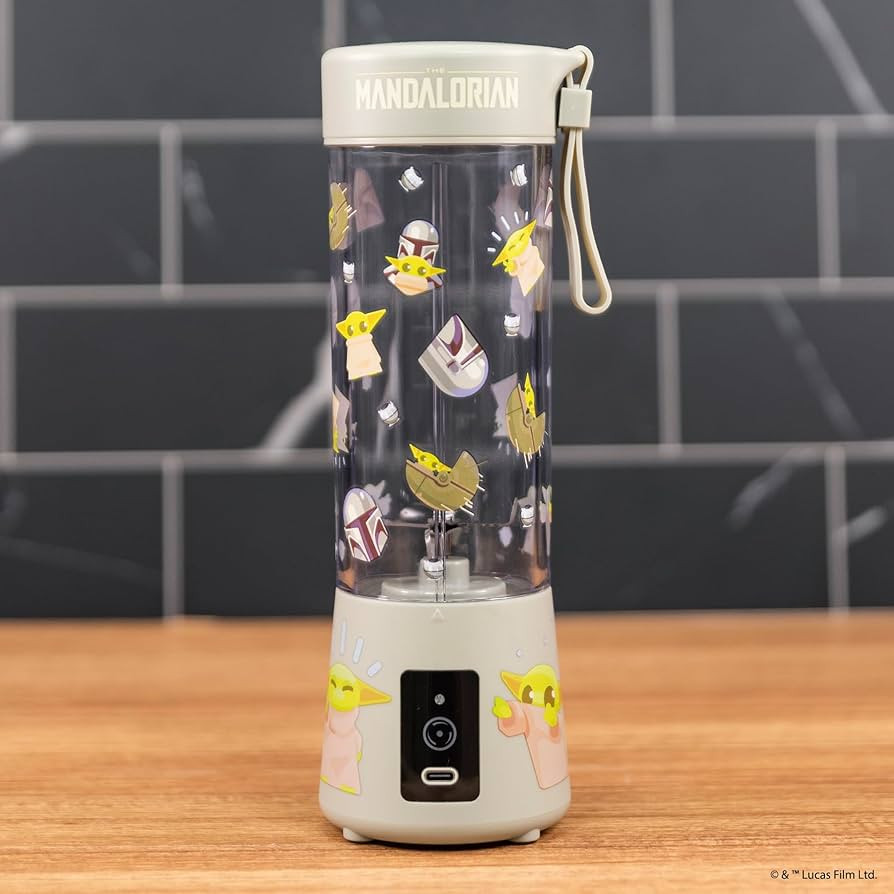 Uncanny Brands Star Wars The Mandalorian USB - Rechargeable Portable Blender | Amazon (US)