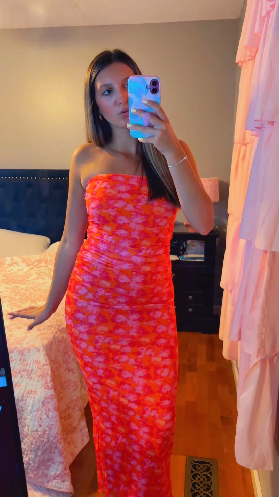 the most beautiful summer dress!!🧡🌺

#LTKU #LTKSeasonal #LTKTravel