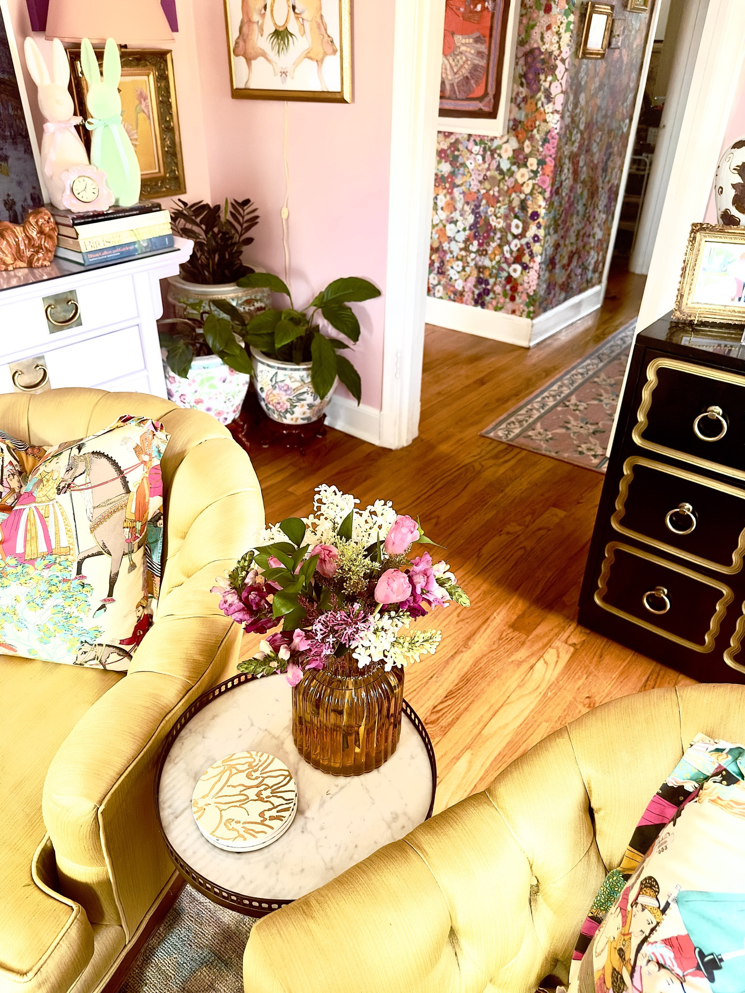 Picked some lilacs from my lilac bushes and made an arrangement to bring some spring to my living room 🌺 

#LTKhome #LTKstyletip #LTKSeasonal