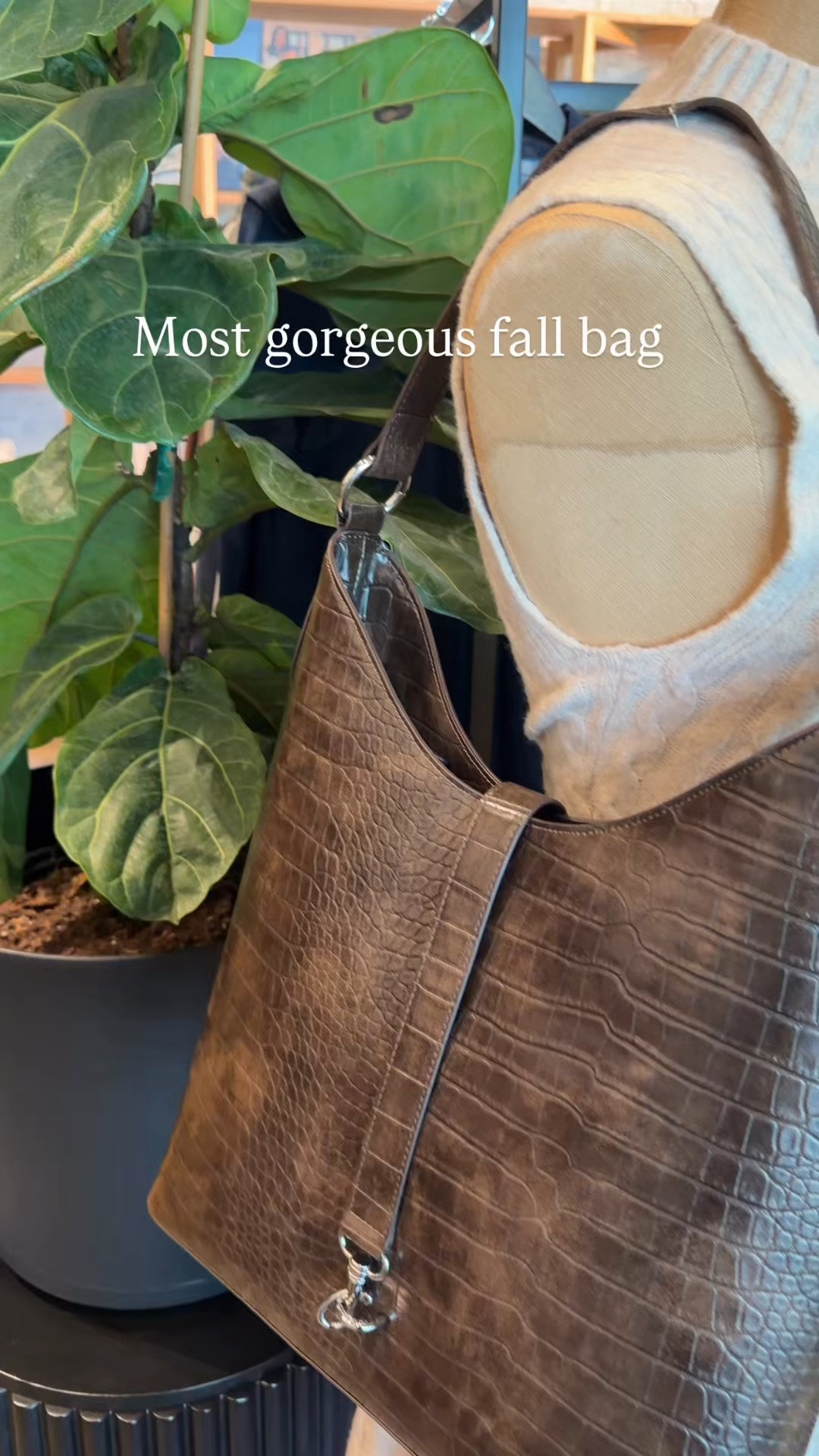 Absolutely love this stunning fall bag! It looks so sleek and stylish but the perfect color to wear with everything

#LTKCon #LTKootd #LTKgrwm
