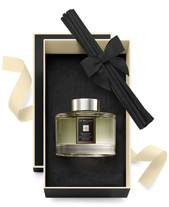 English Pear & Freesia Scent Surround Diffuser, 5.6-oz. | Macys (US)
