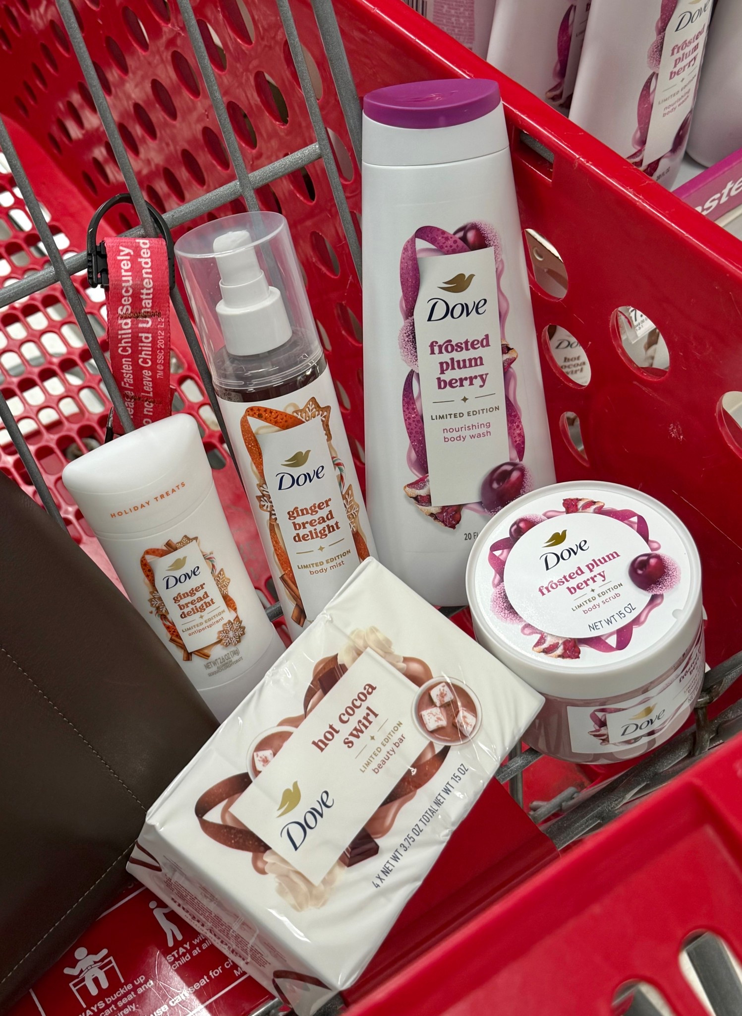 #DovePartner #AD ran to Target for the new limited-edition Dove holiday scents & omg they smell SO good!🤍🎄@target @dove @Shop.LTK #liketkit #TargetPartner #Target #Dove #DoveHolidayTreats