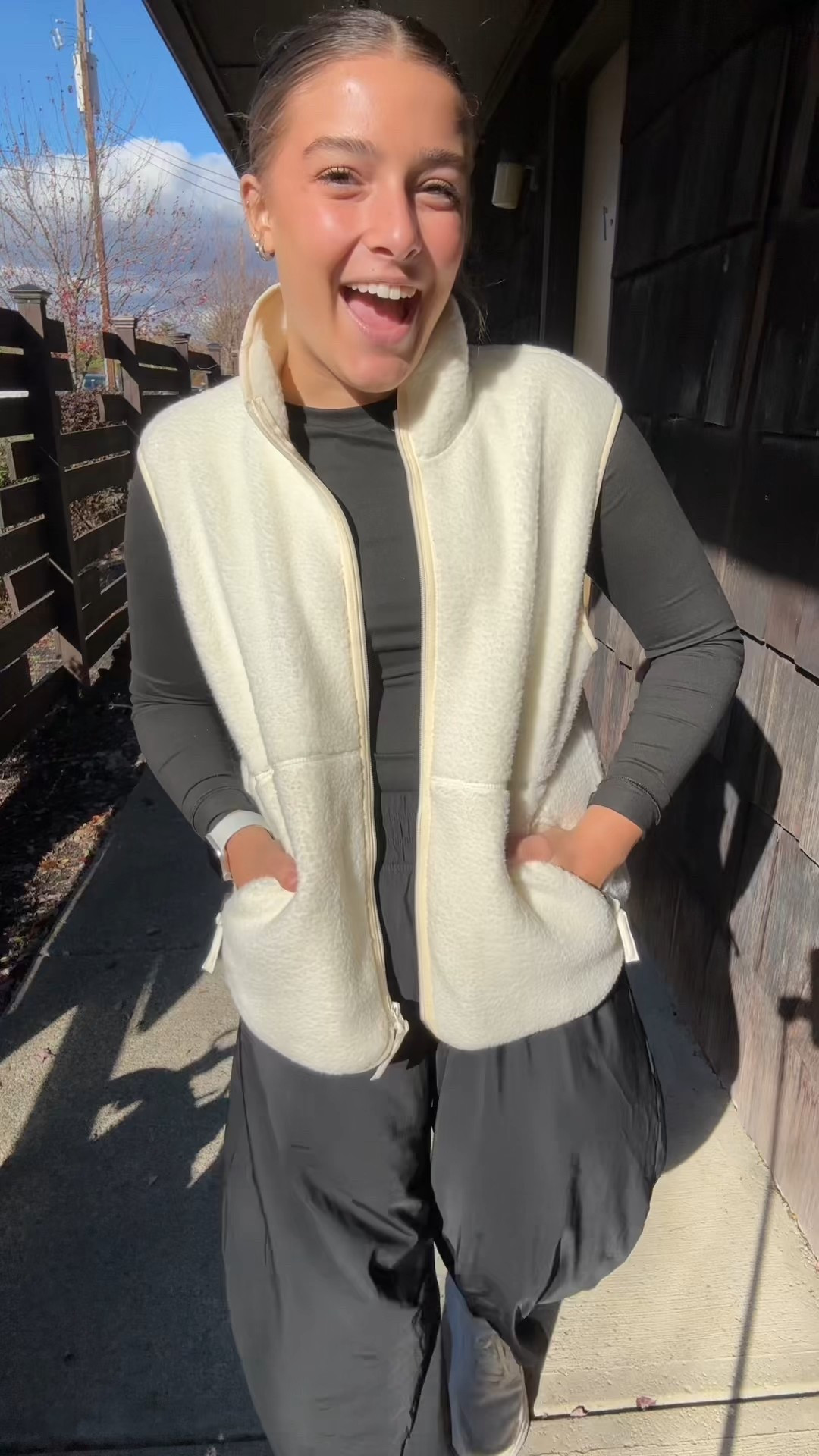 obsessed with this TNA dupe vest :)

#LTKActive #LTKSeasonal #LTKStyleTip