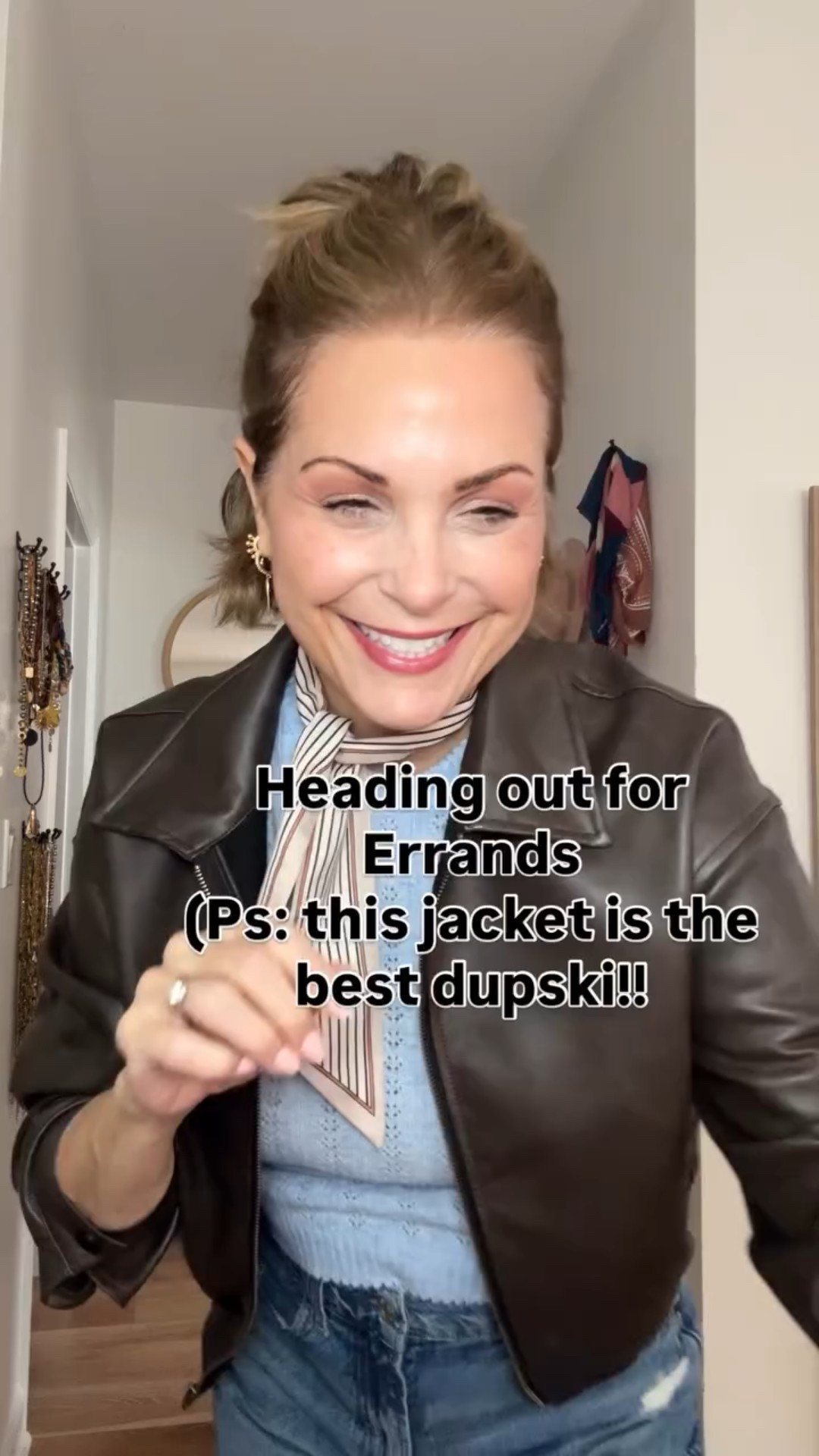 This easy outfit is 💯 & all on sale!! Linked in stories & in my LTK shop or comment “shop” & I will send you the link! #brownbomberjacket #fauxleatherbomber #dupski