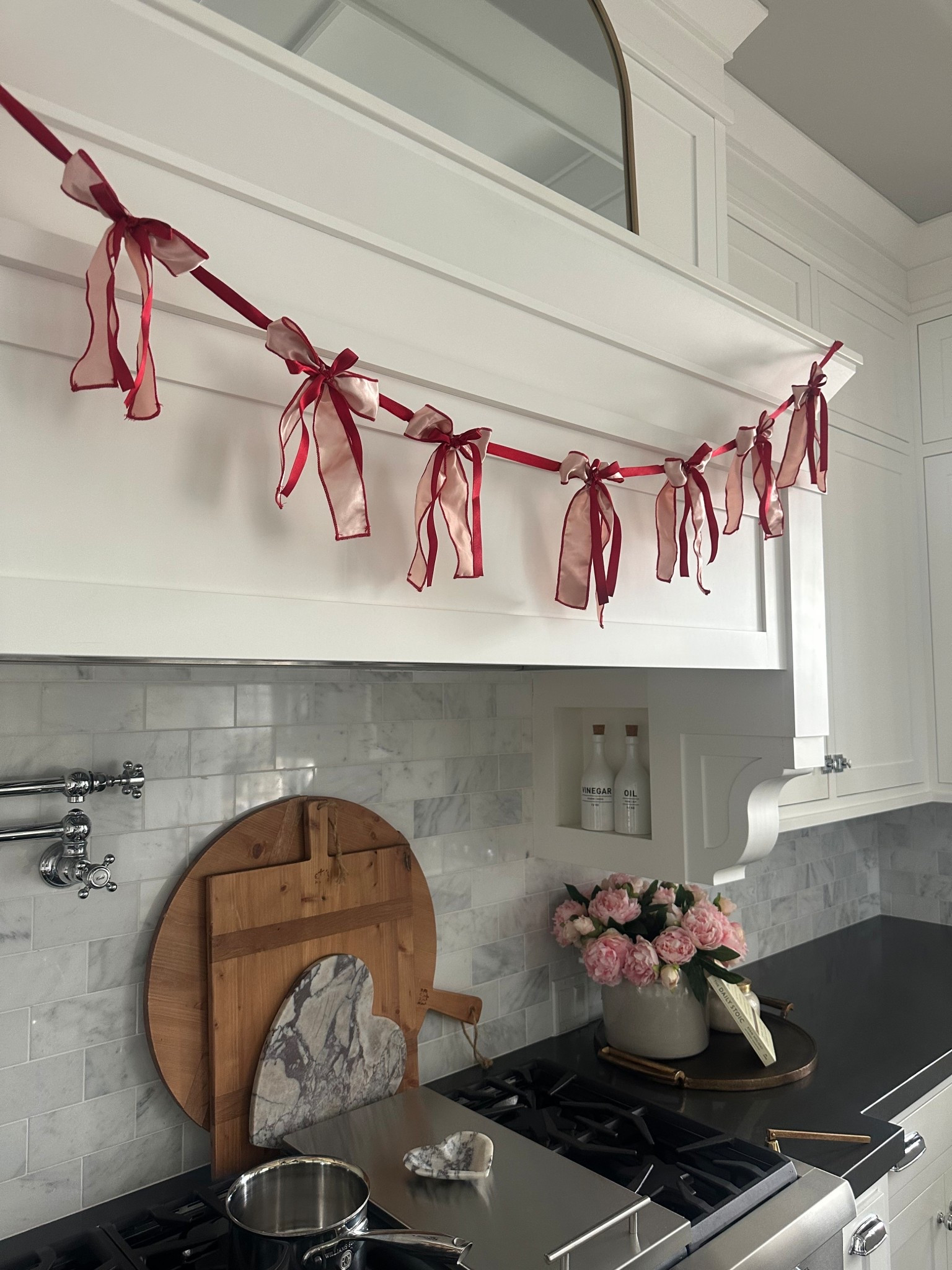 Valentine’s Day updates I added to my kitchen! 

#LTKValentine