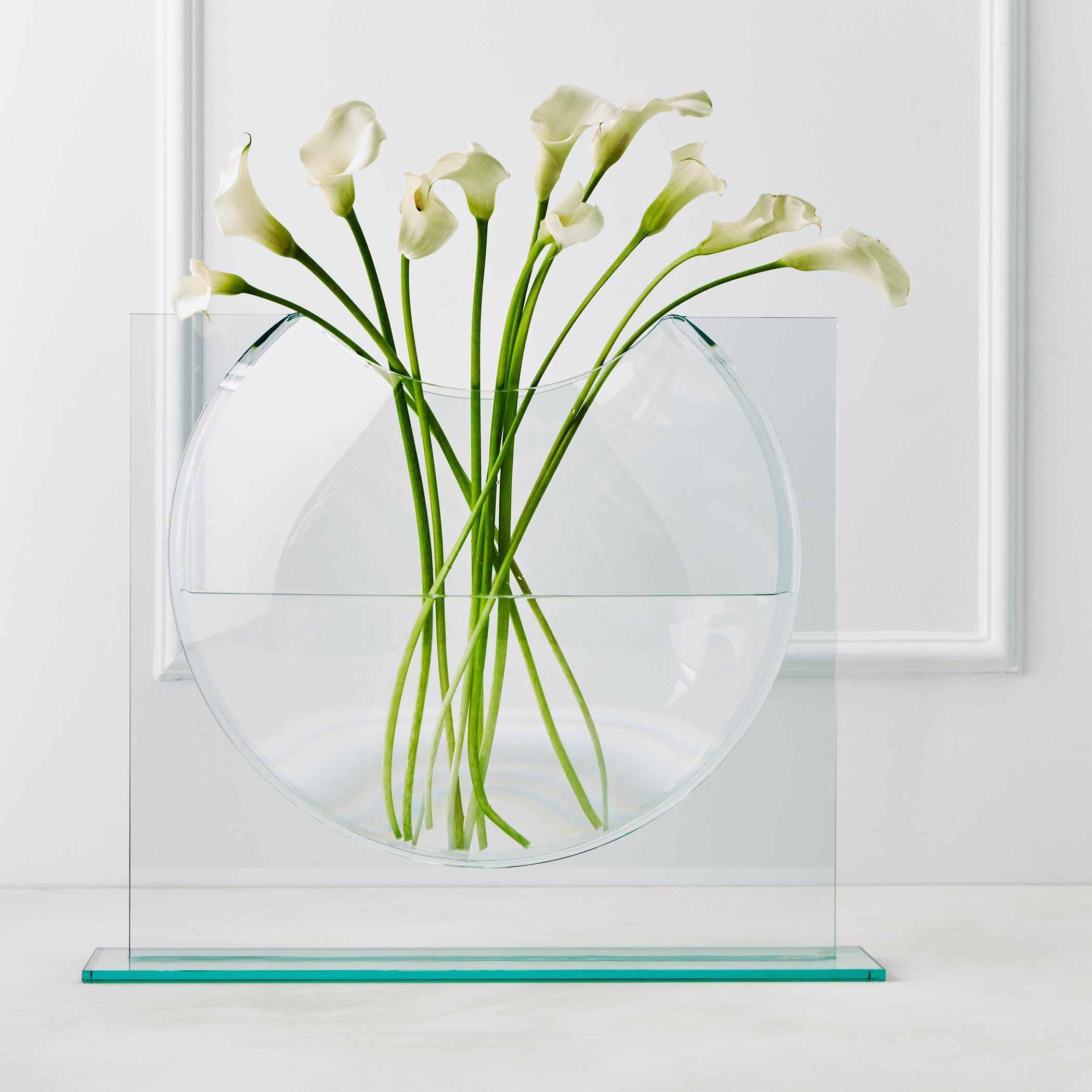 Z GALLERIE Clear Ellipse Vase for Centerpieces Home Decor, Cute Bookshelf Decor, Artistic and Cul... | Amazon (US)
