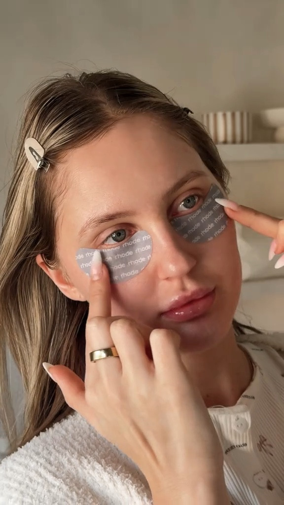 Weekend vlog ✨ RHODE - Eborian - my protein - my vitamins - day in the life - wellness - health - skincare

#LTKbeauty #LTKuk #LTKgiftguide