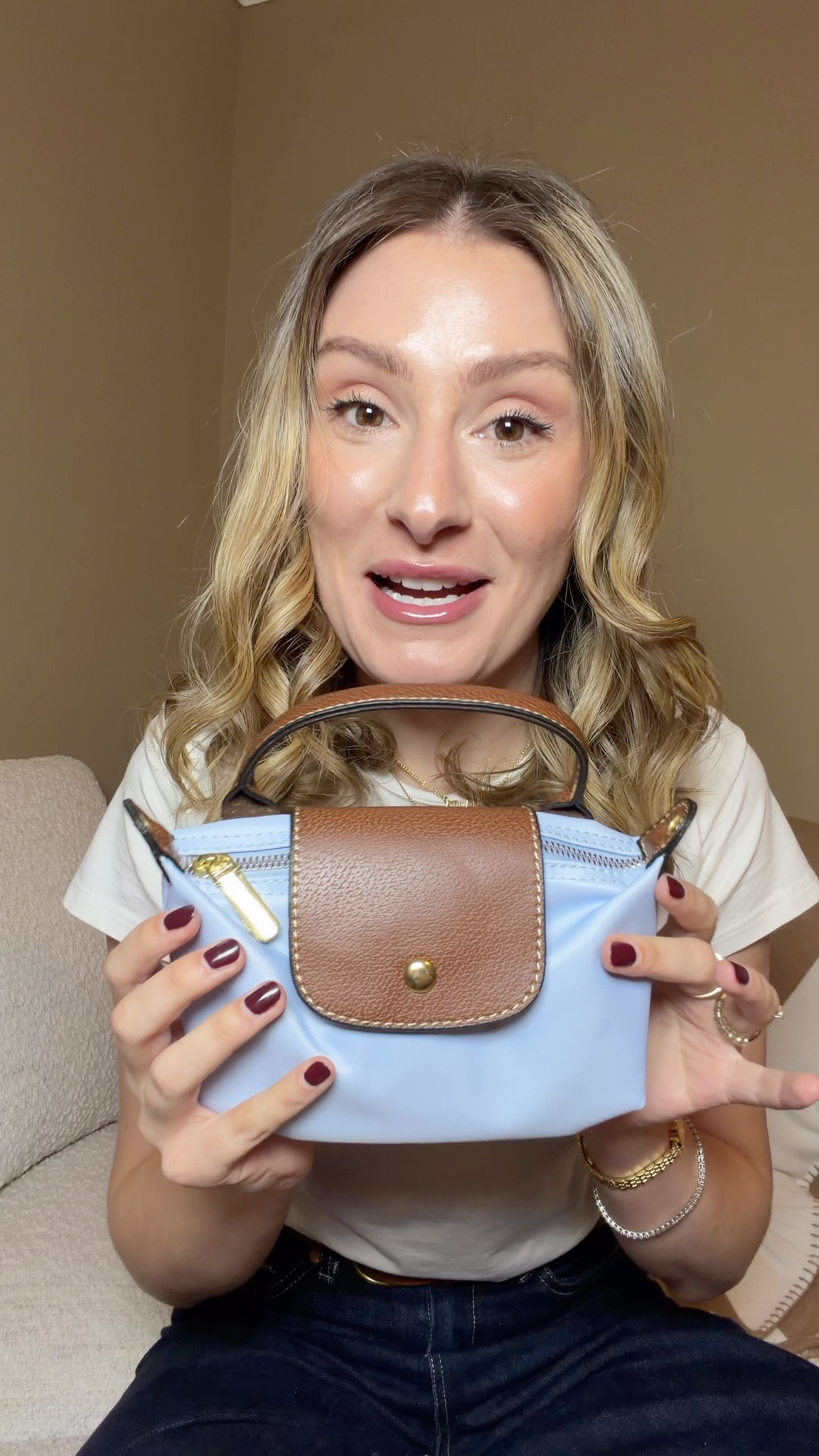 This baby blue Longchamp inspired pouch is such a fun little bag and under $25! 

Look for less, save vs splurge 

#LTKFindsUnder50 #LTKStyleTip #LTKItBag