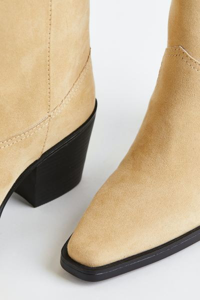 Cowboy boots | H&M (UK, MY, IN, SG, PH, TW, HK)