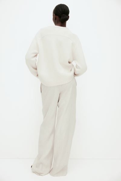 Wide linen trousers - Light beige - Ladies | H&M GB | H&M (UK, MY, IN, SG, PH, TW, HK)