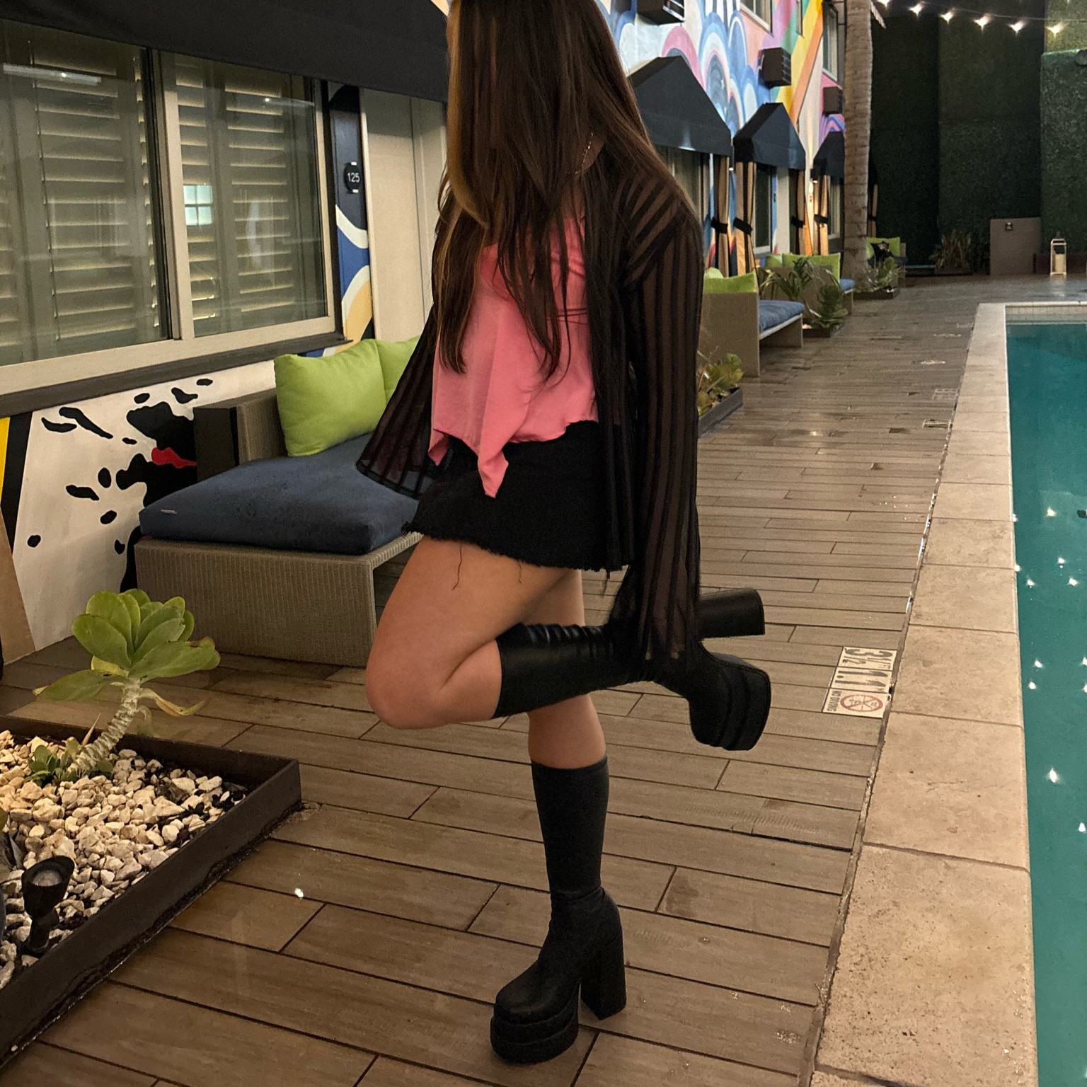 mini skirt and my go go boots 🪩


#LTKparties #LTKSpringSale #LTKbeauty