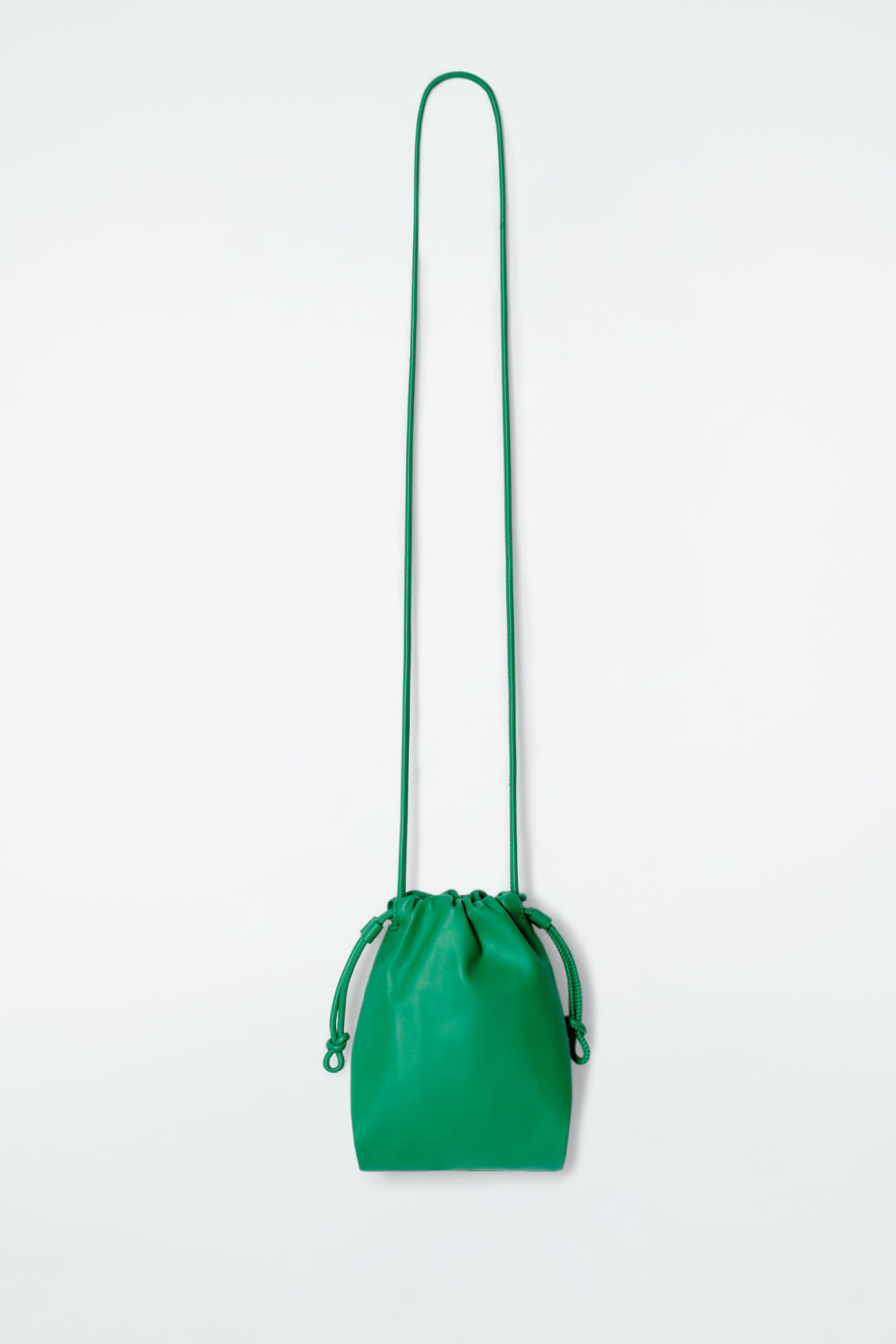CAVATELLI PHONE POUCH - LEATHER | COS (US)