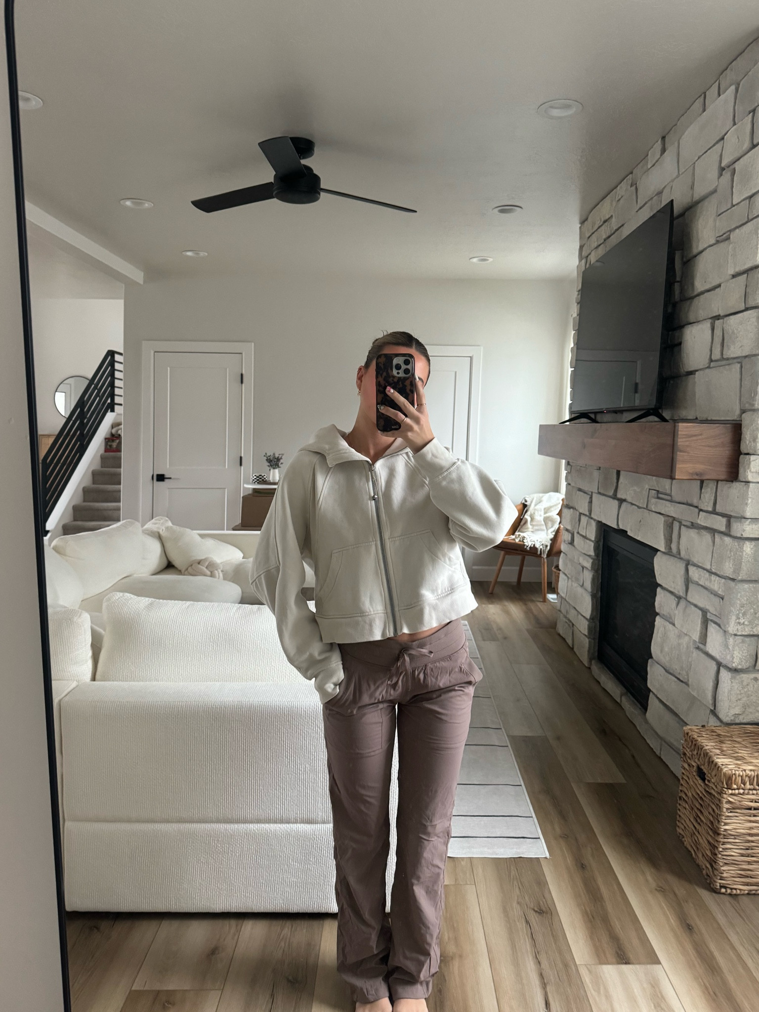 my outfit today! wearing a size 2 top & size 4 bottom!