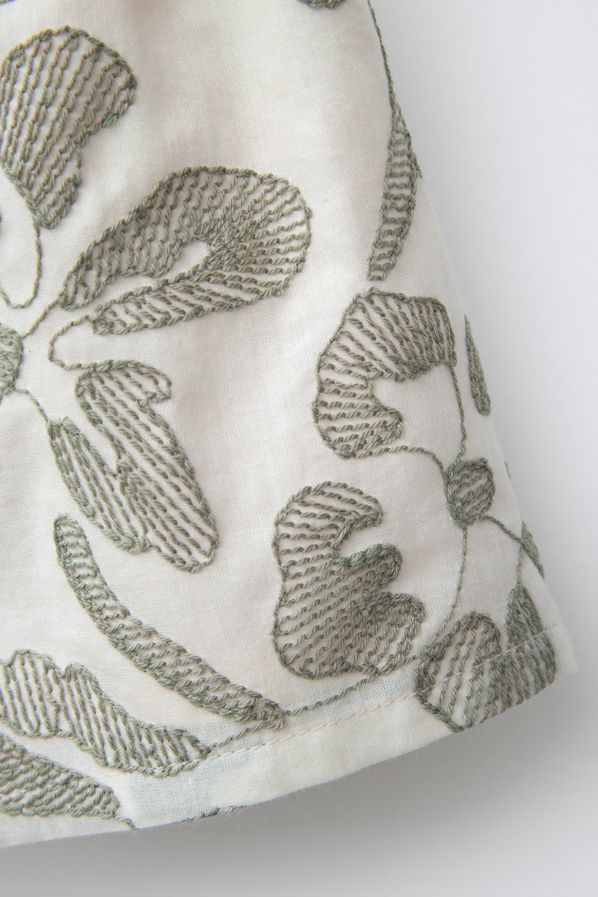 FLORAL EMBROIDERED BERMUDA SHORTS | Zara UK