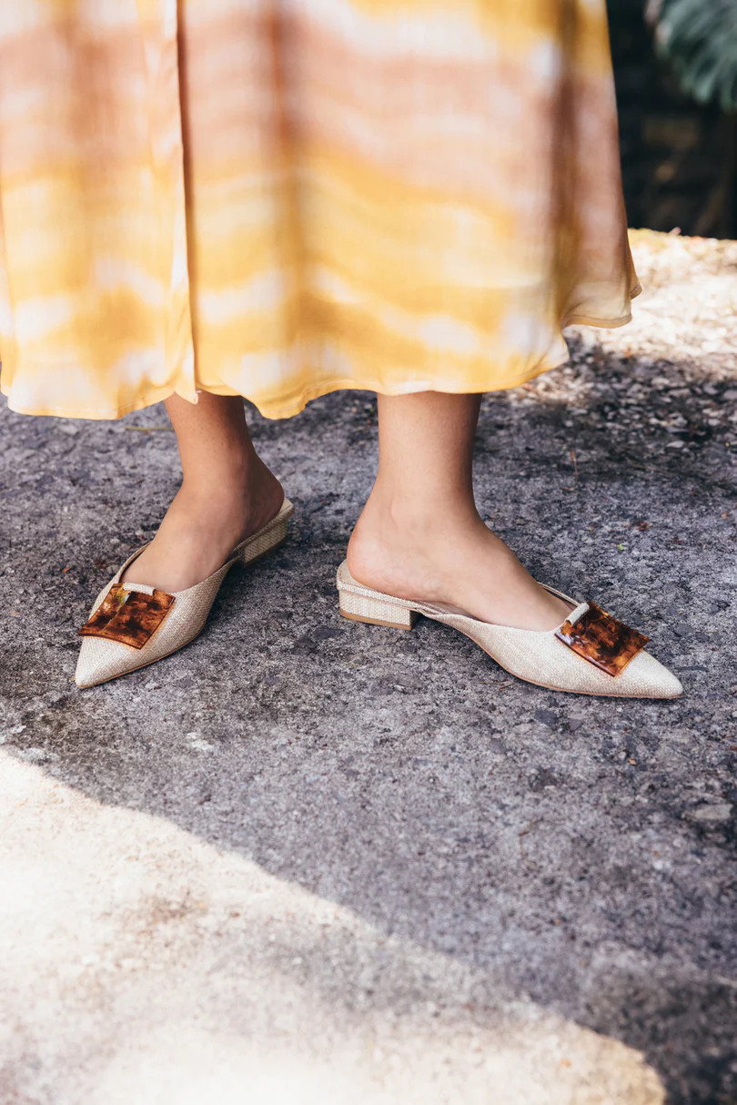 MAY FLAT - NATURAL | Cult Gaia - US