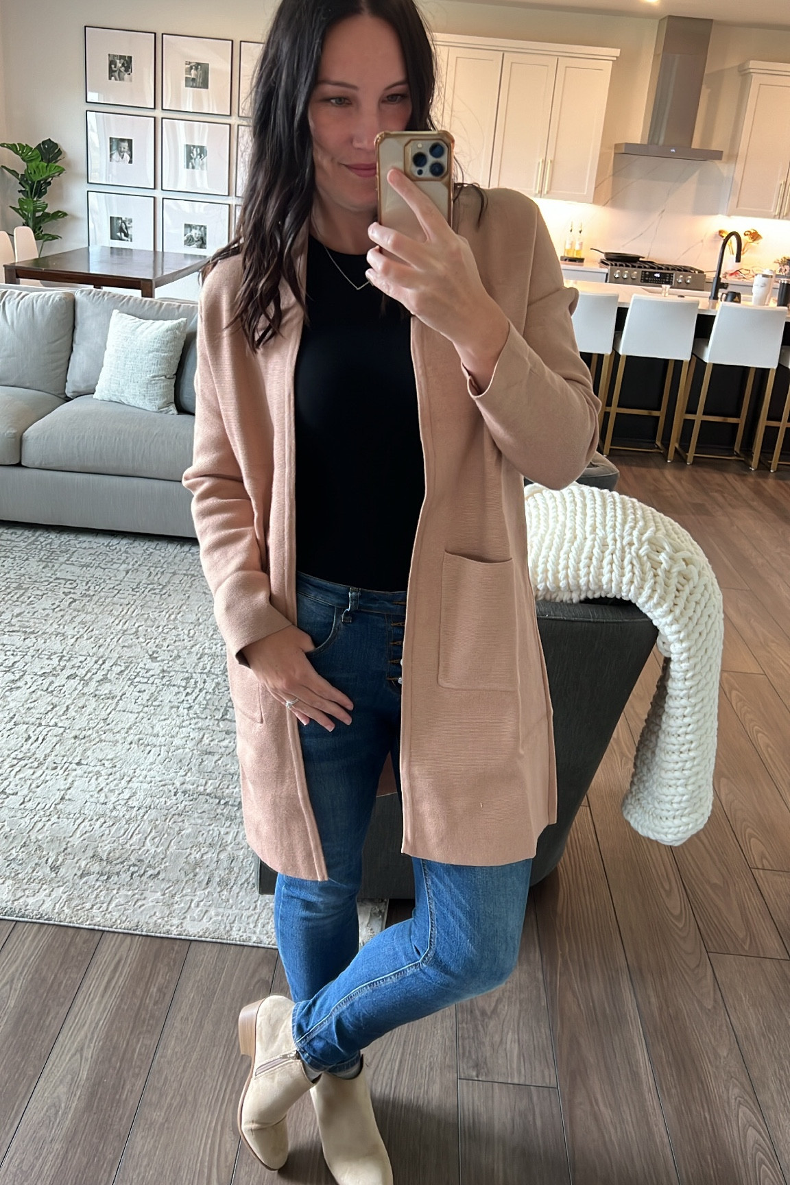 Friday Date Night Fall Outfit.

#LTKstyletip #LTKsalealert #LTKfindsunder50