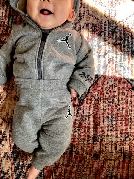 I love a chunky baby in a sweatsuit set 

#LTKunder100 #LTKbaby #LTKunder50