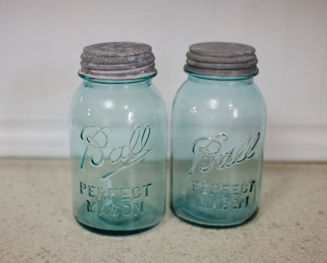 Set of Two Antique Aqua Mason Jars with Zinc Lids | Etsy (US)