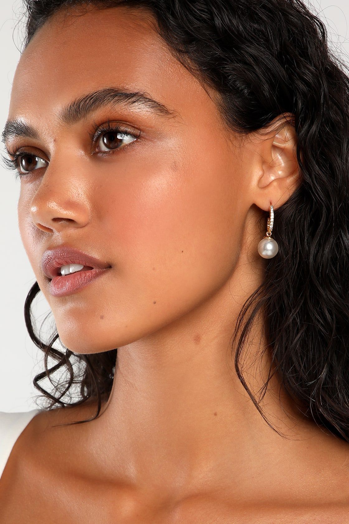 A Pearl Like Me Gold Pearl Mini Hoop Earrings | Lulus