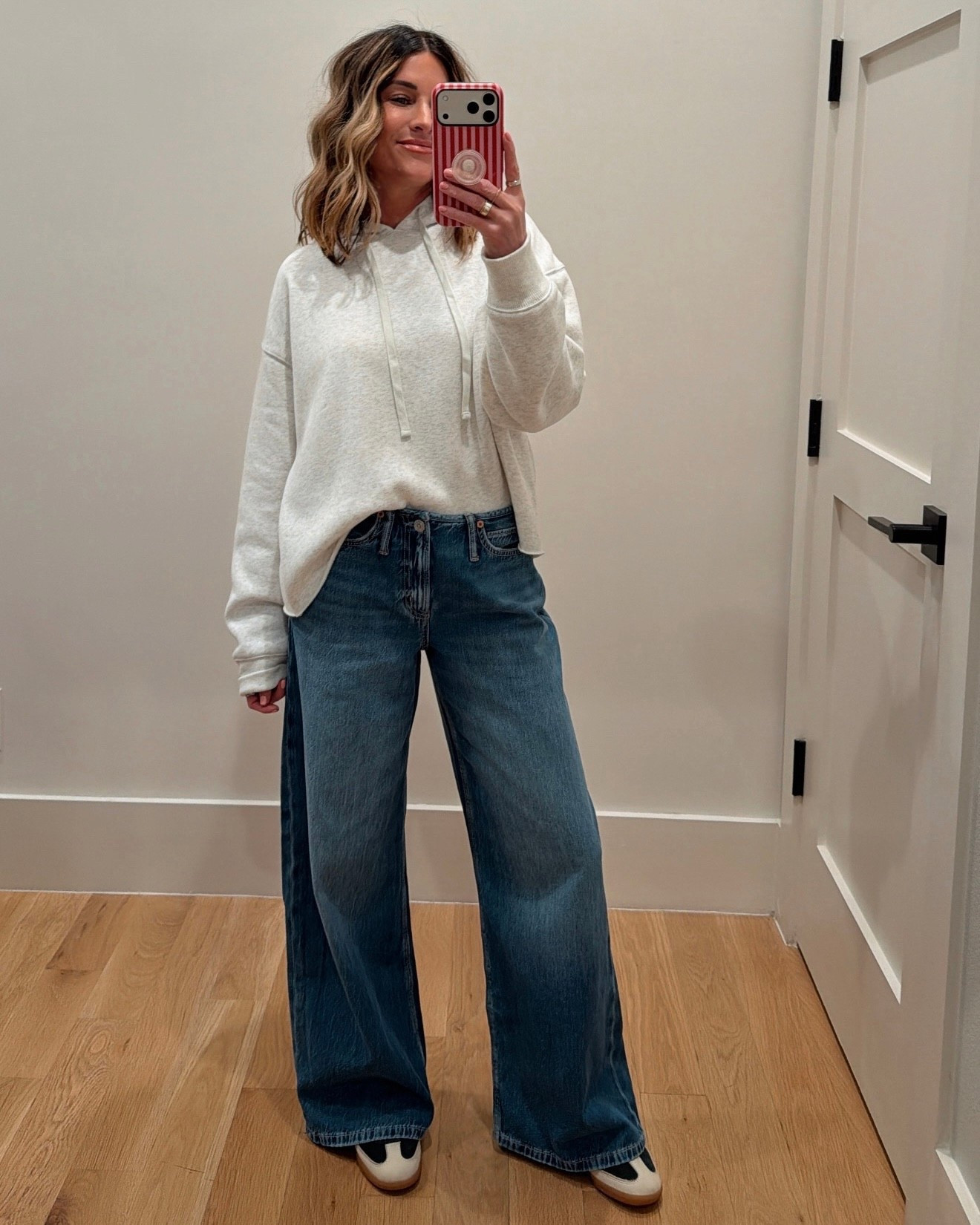 25% OFF code JENAE25
Small in sweatshirt, 24 in jeans. 




#LTKdayinmylife #LTKootd #LTKmomlife