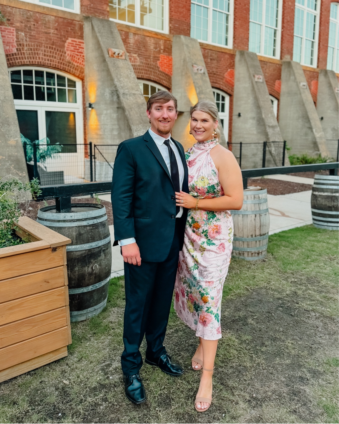 Wedding guest 

#LTKParties #LTKWedding #LTKFindsUnder100