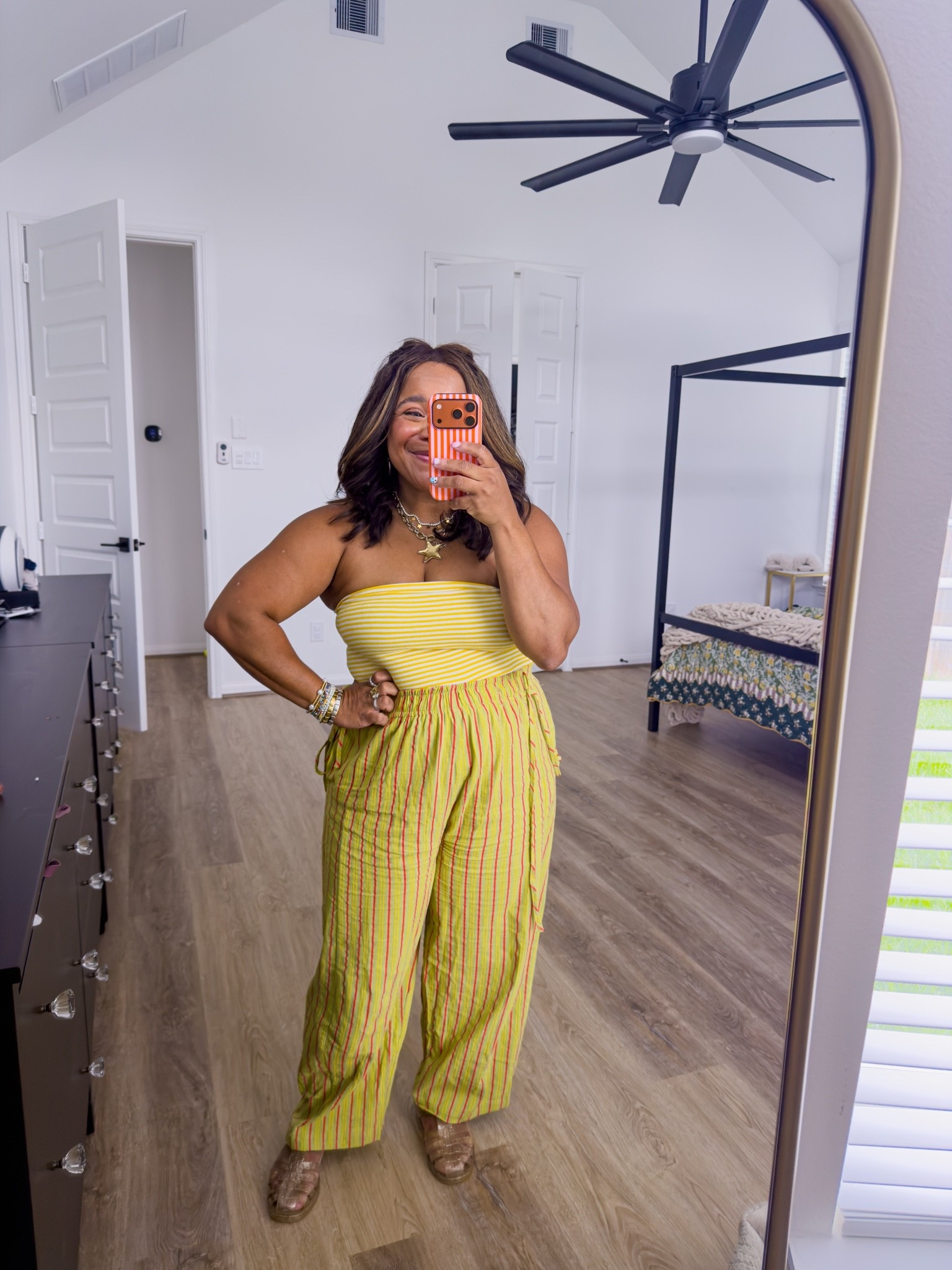 AMAZON OOTD: an easy transitional fall ootd! Wearing a medium — if in between sizes in pants, size down! Love this as an easy outfit to mom in!

#LTKmomlife #LTKootd #LTKPetite