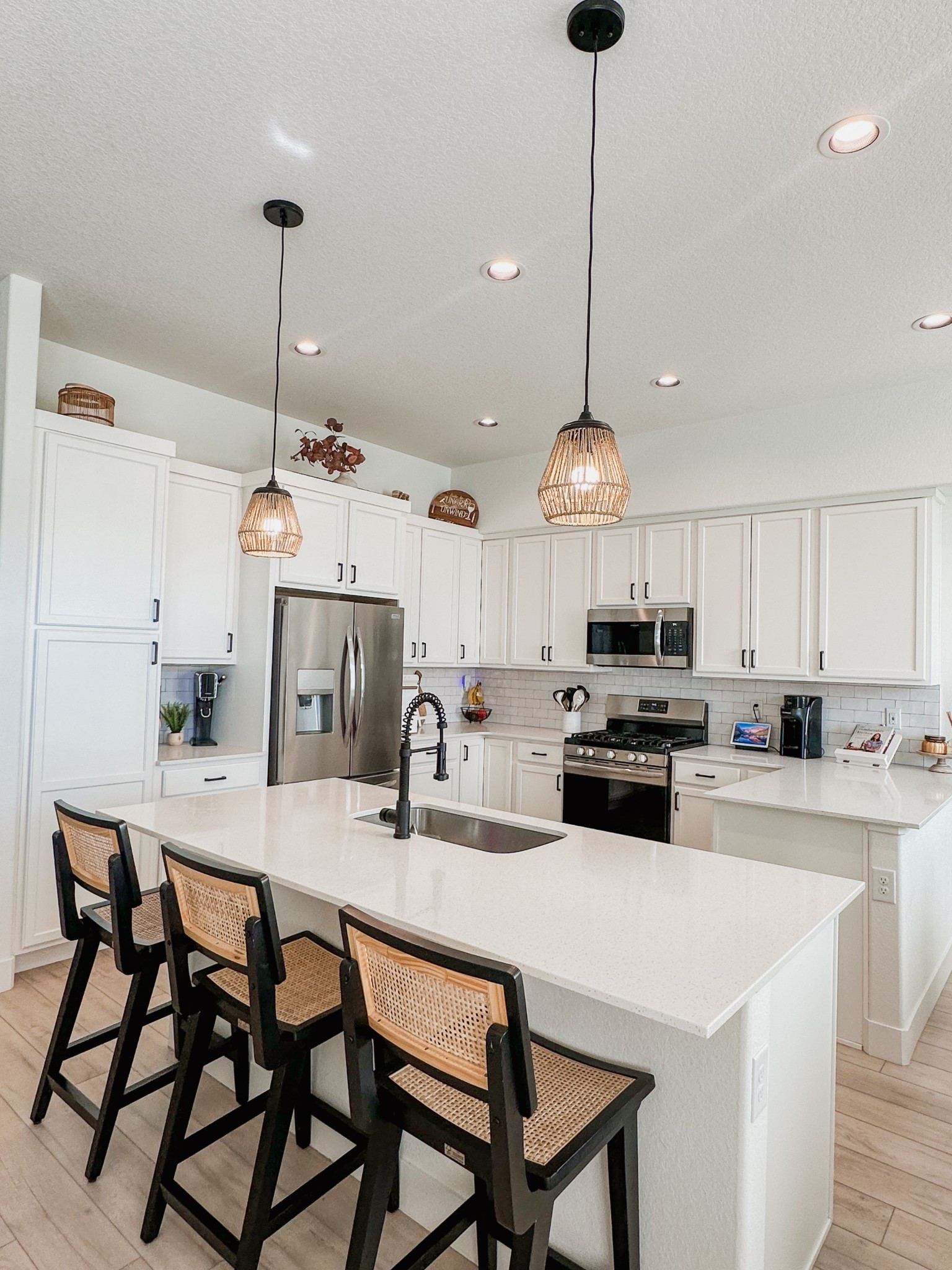 Kitchen pendant lights, modern & rattan 💡

#LTKFindsUnder50 #LTKStyleTip #LTKHome