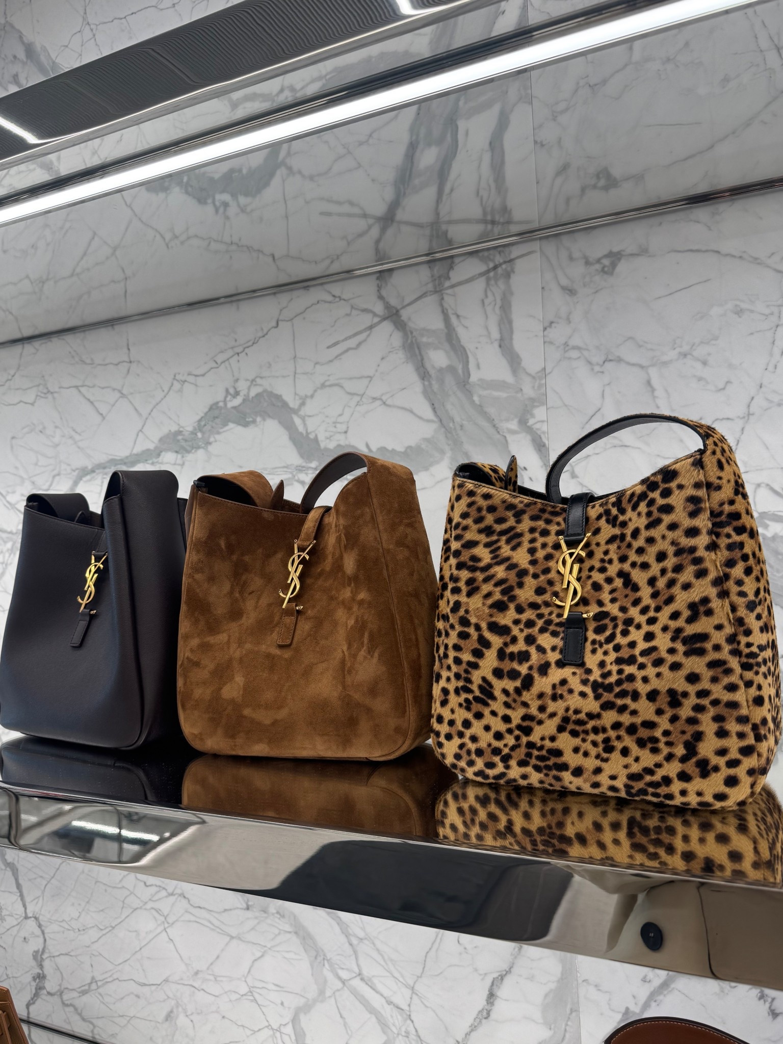 YSL 

#LTKdatenight #LTKbag #LTKstyletip