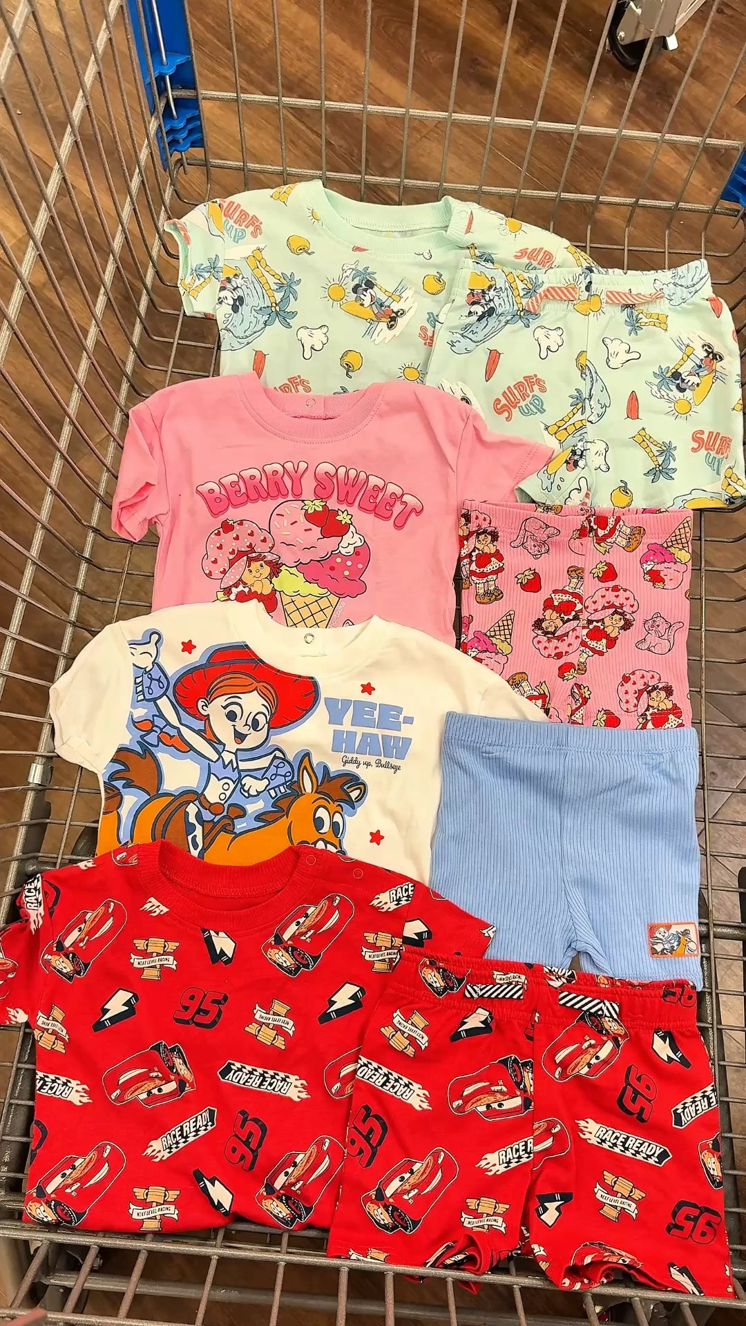 NEW! $10 baby two piece character outfits for baby girls and baby boys at Walmart! Mickey Mouse, Strawberry Shortcake, Toy Story and Cars! 😍👏
-
#walmart #walmartfinds #babygirl #babyboyoutfit #cars #toystory