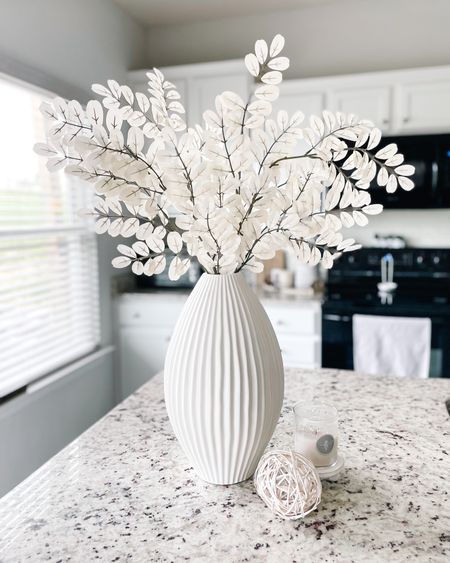 Perfect Faux Stems To Help You Transition To Fall

If you are itching (like I am) to start decorating for Fall, but aren’t quite ready to pull the trigger, then I’ve got the perfect item for you. These cream leaf stems are a great addition to your decor to help you say goodbye to Summer and prepare everything for Fall. And they are an absolute steal in price! Extremely affordable! Currently on sale!

#LTKSeasonal #LTKhome #LTKFind