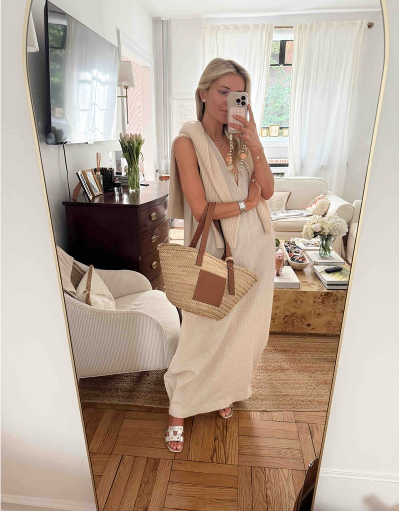 Look from April! Love this dress- perfect and lightweight. 🤍 

 #LTKStyleTip