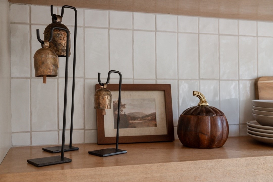 Vintage bells perfect for the holiday season! Christmas decor, vintage gold bells. 


Neutral decor vintage decor viral vintage bells home decor home style earthy organic 

#LTKcanada #LTKhome