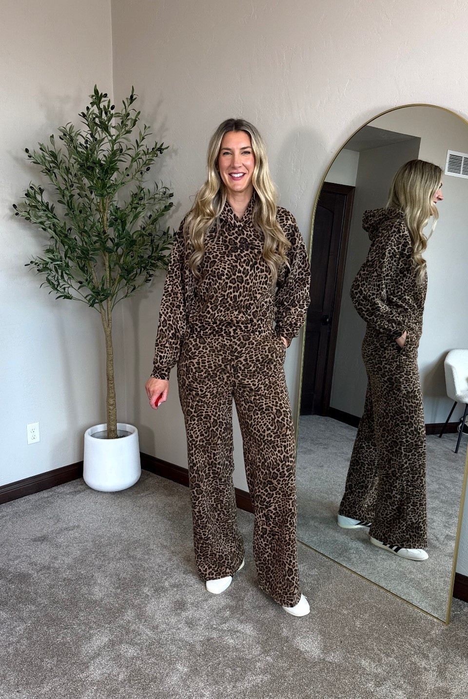 ⚠️ Up to 50% off. No more cropped ankles, just the perfect fit.

Wearing my true medium/tall

tall sweat set, tall sweatpants, tall hoodie set, tall loungewear, tall matching set, long inseam sweatpants, tall girl outfits, cozy tall outfits

#LTKSaleAlert #LTKTravel #LTKTall