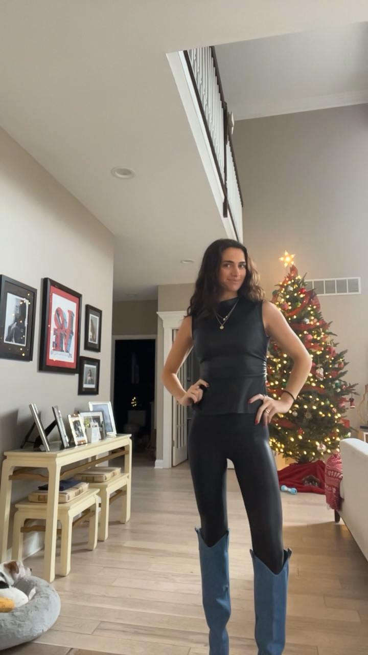 Chic winter look 

#LTKMostLoved #LTKfindsunder100 #LTKSeasonal