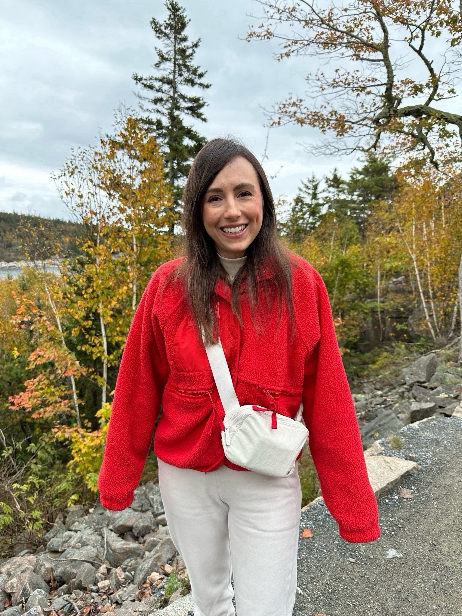Hiking outfit - free people red hit the slopes fleece (small), lululemon belt bag, lululemon scuba joggers (size 4)



#LTKfitness #LTKfindsunder100 #LTKSeasonal