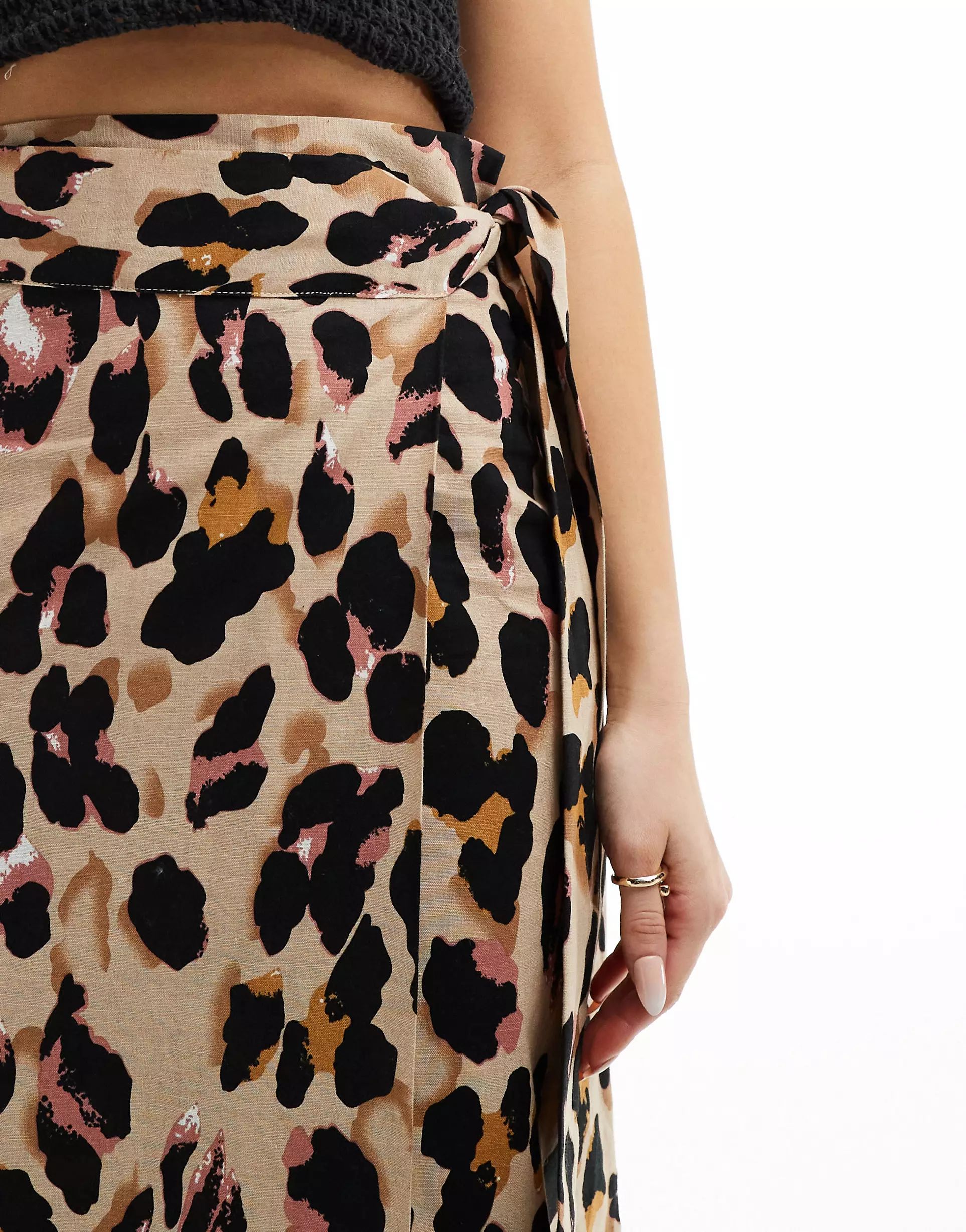 Never Fully Dressed Jaspre linen midaxi skirt in leopard | ASOS | ASOS (Global)