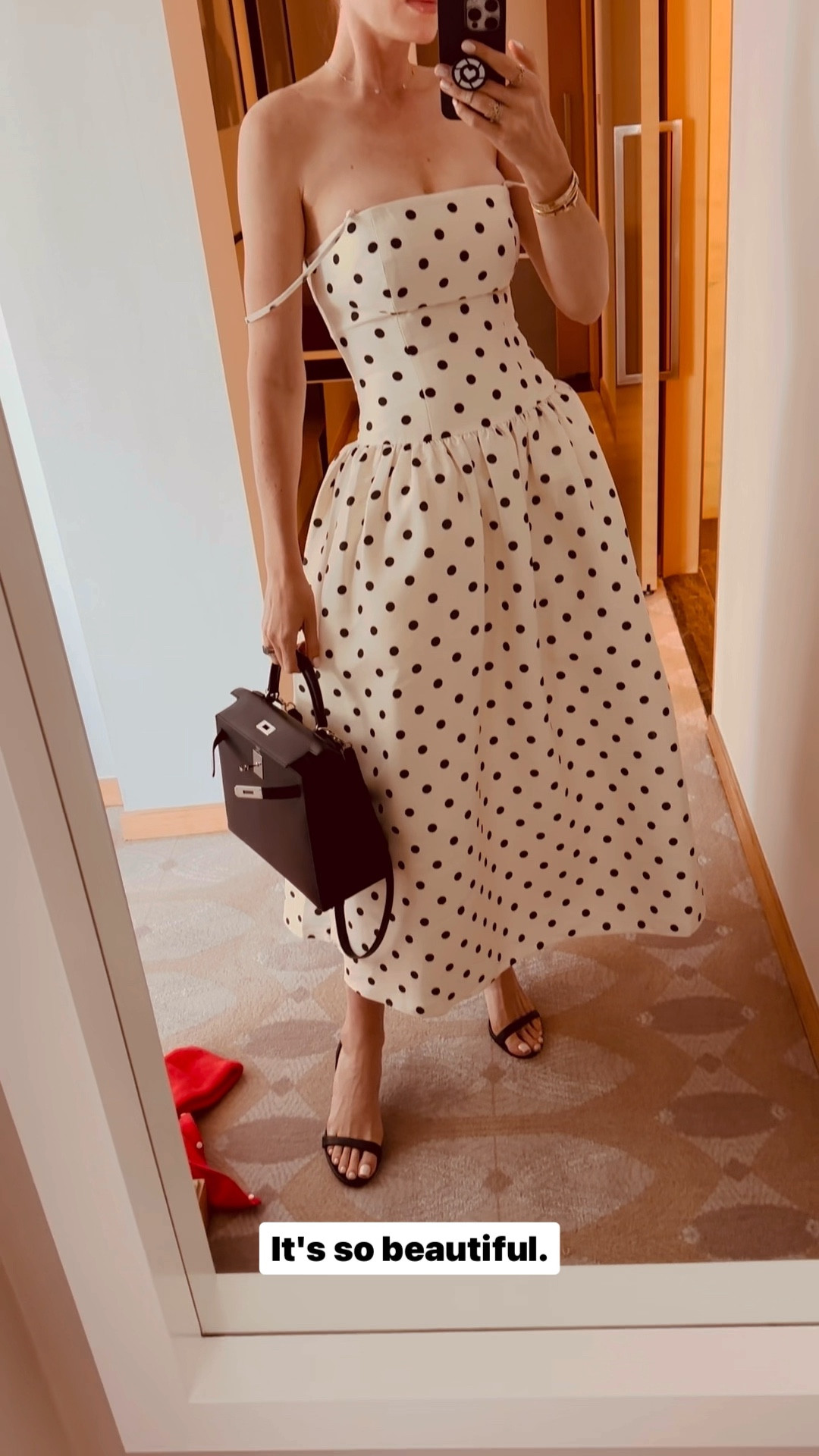 Watch this video to see what I wore to VeeCon in Los Angeles! 

#LTKWorkwear #LTKWedding #LTKParties