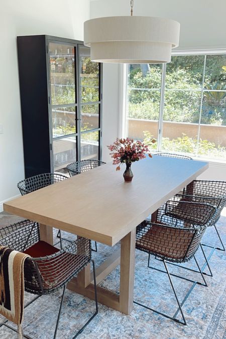 Spring dining room florals cut fresh from the backyard 🌸

#diningroom #mypotterybarn #crateandbarrel#portoladiningtable 

#LTKhome