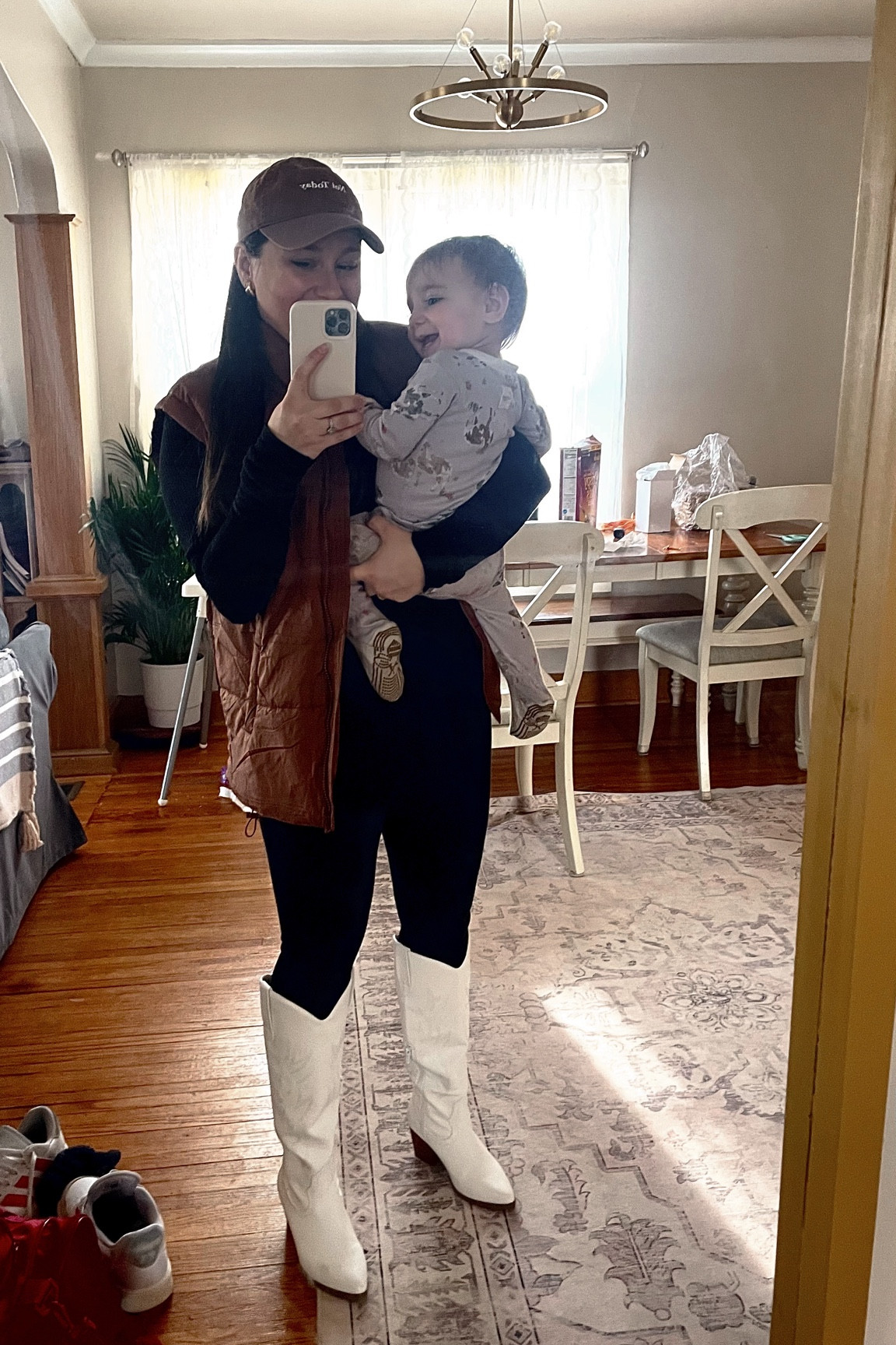 Solo trip to Nashville airport outfit 

#LTKFindsUnder50 #LTKStyleTip #LTKMidsize