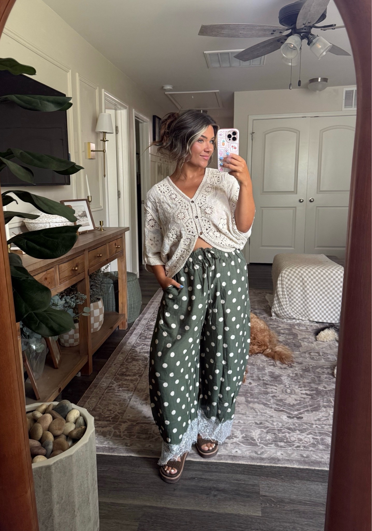 Totally here  for all the polkadots  

Wearing size medium pants