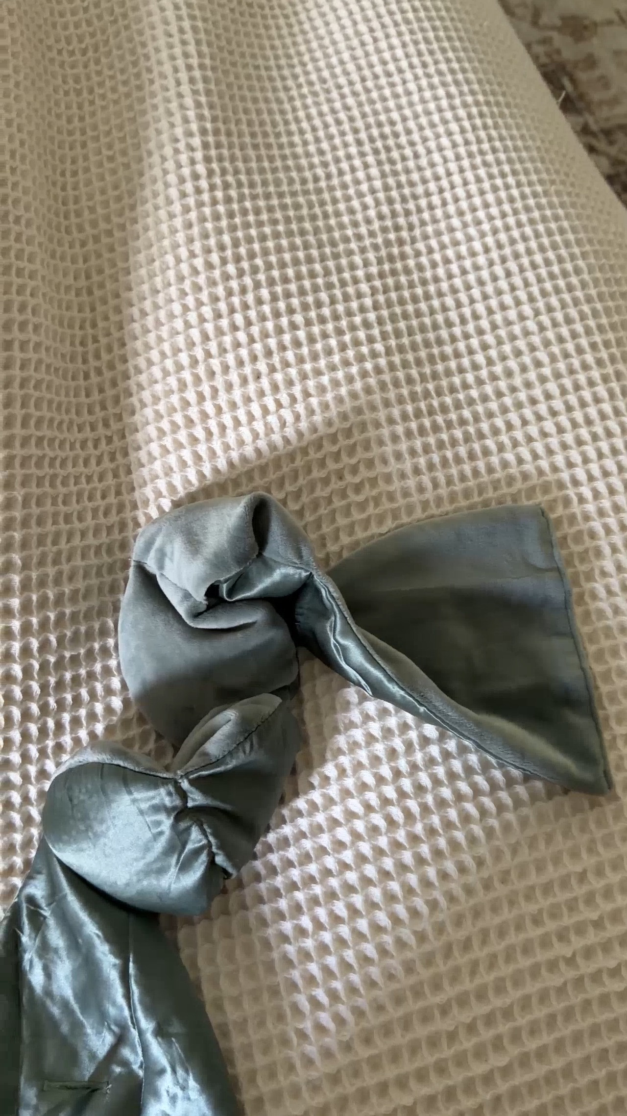 The Nodpod is one of my new favorite things. It is a weighted eye pad that hits pressure points while also blocking out the light. It far exceeds my old eye mask.  

 #LTKselfcare #LTKstorytime