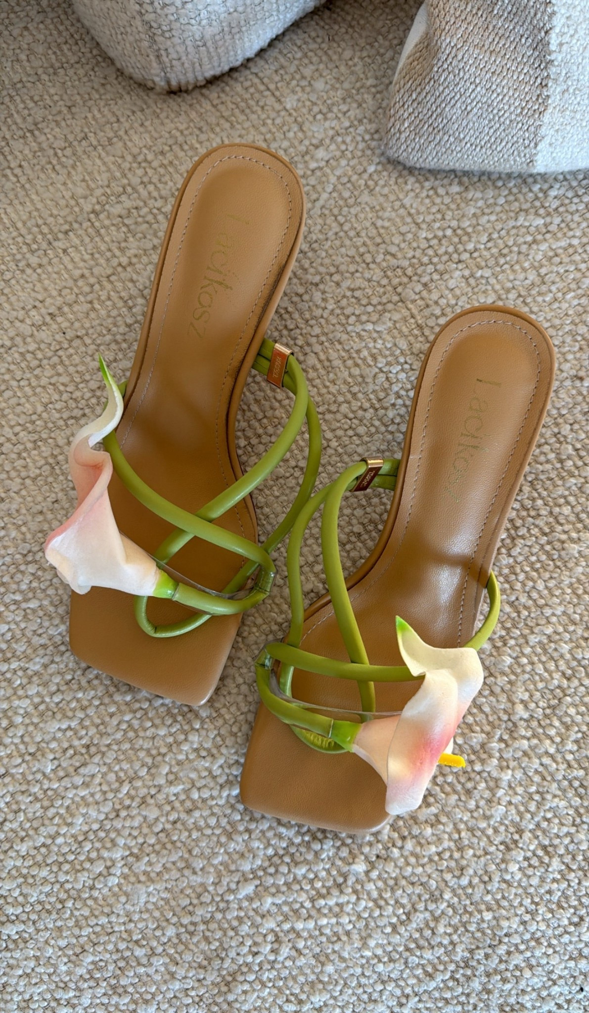 The cutest new spring heels

#LTKgrwm #LTKootd