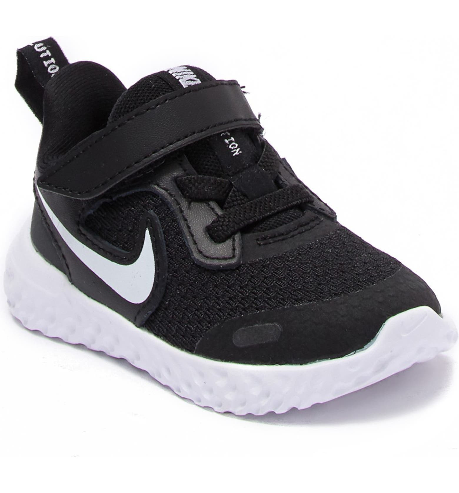 NIKE Revolution 5 Sneaker | Nordstromrack | Nordstrom Rack