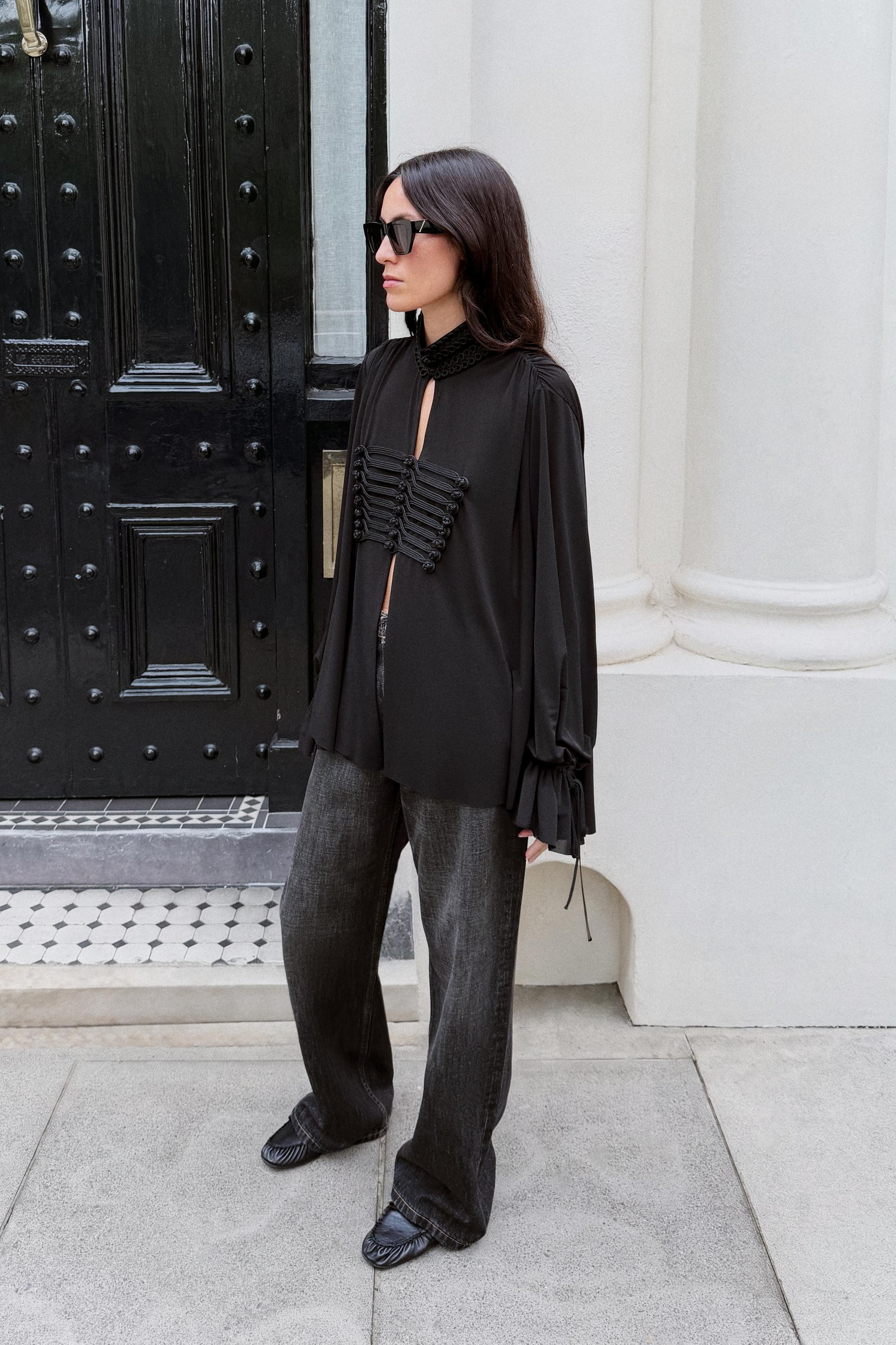 OVERSIZE FROG FASTENING BLOUSE | Zara US