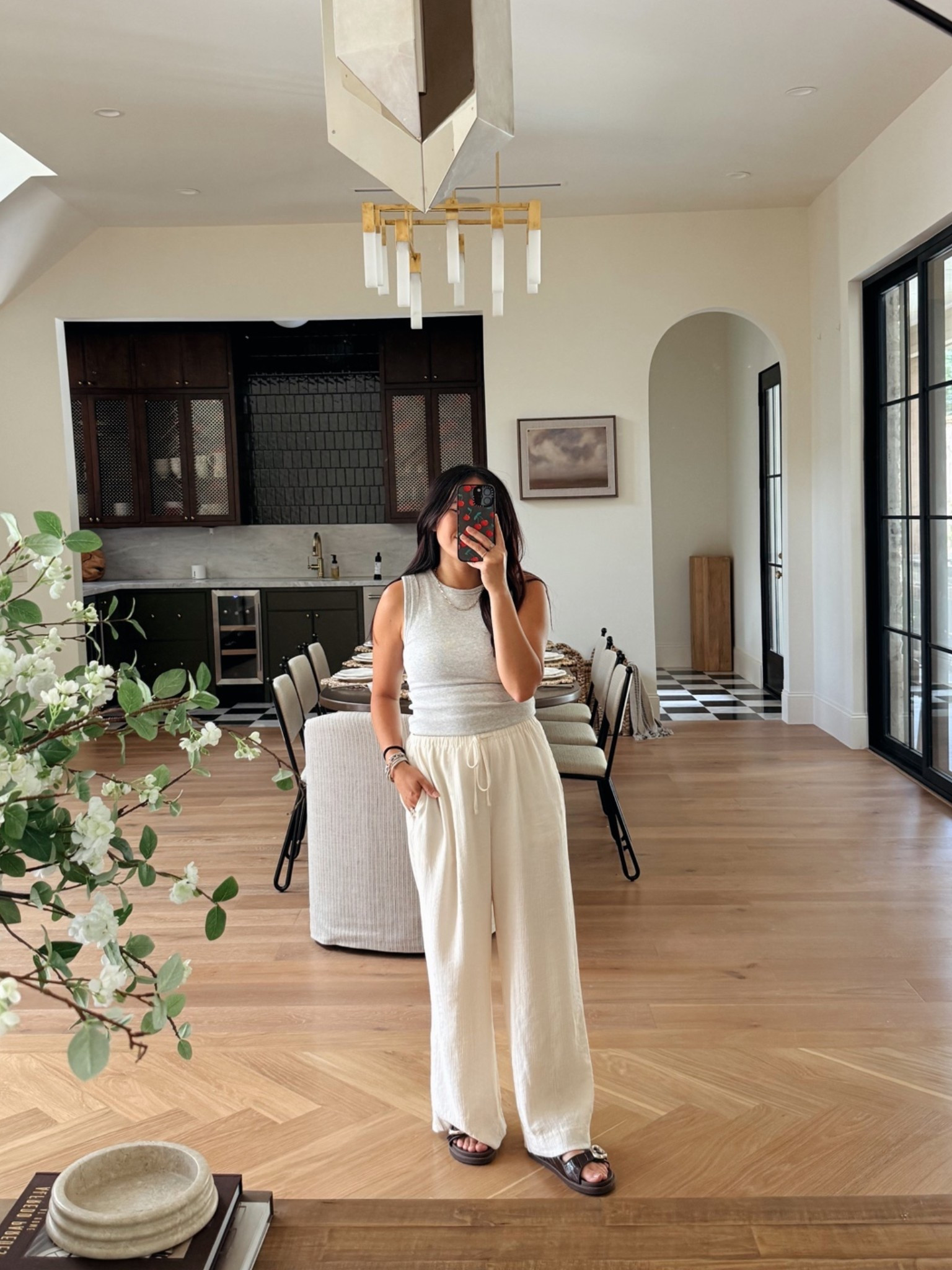 Obsessed with these pants and this tank has a built in bra @abercrombie