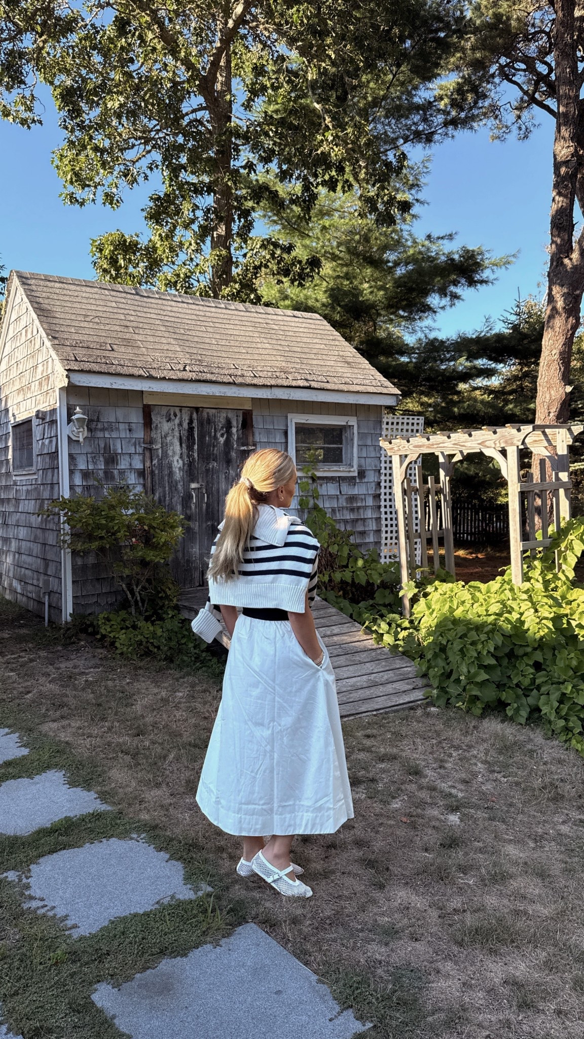 Always a neutral girl - loving the stripes sweater & starfish necklace with this dress! 

Black and white dress, b&w fit, striped sweater, strapless dress, beach vacation, beach travel, date night fit, resortwearr 

#LTKTravel #LTKStyleTip