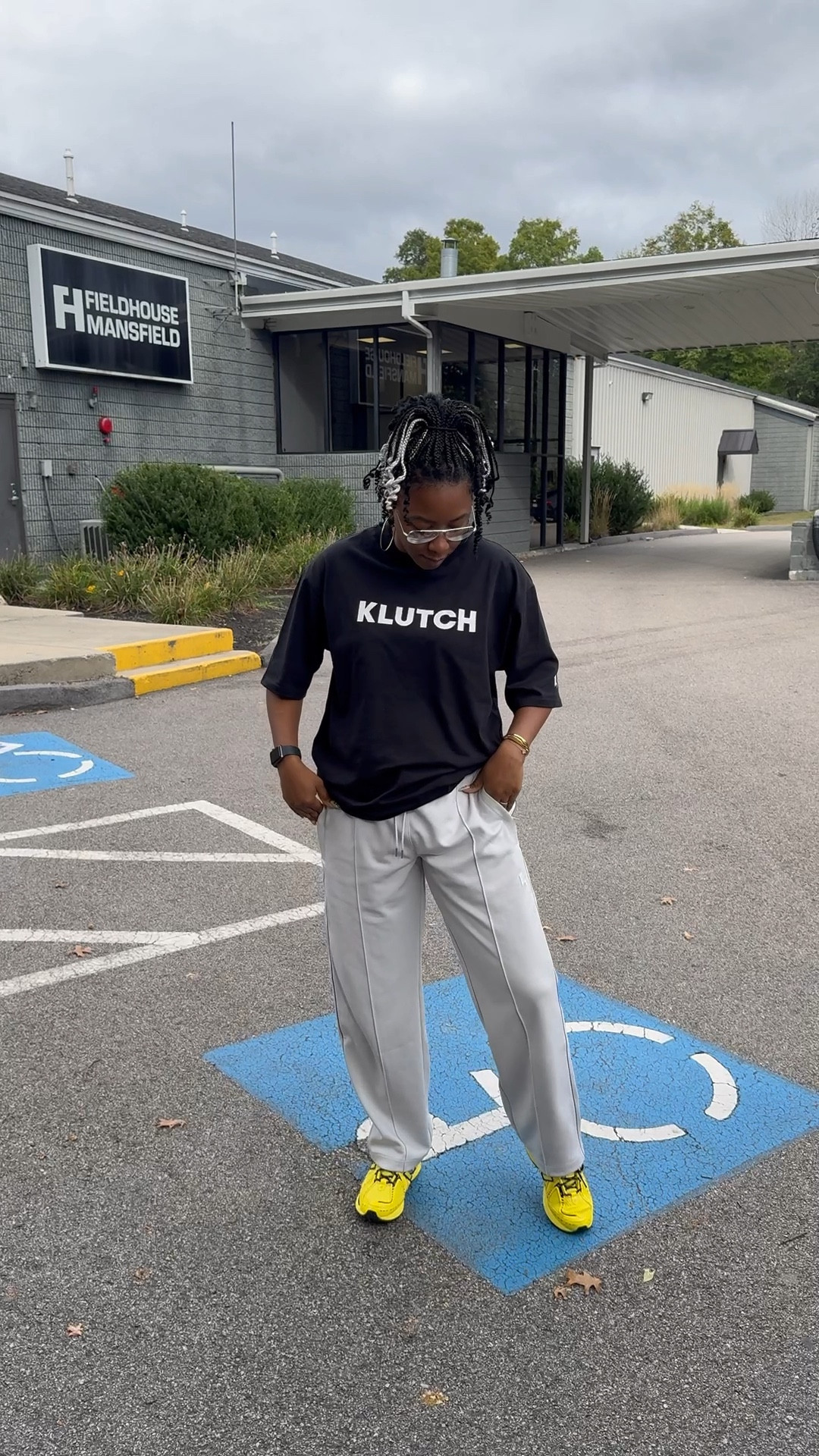 Sporty casual sneaker outfit
Men’s for oversized look

5’6” 160lbs wearing sz M(8-10)

#LTKFindsUnder100 #LTKStyleTip #LTKOver40